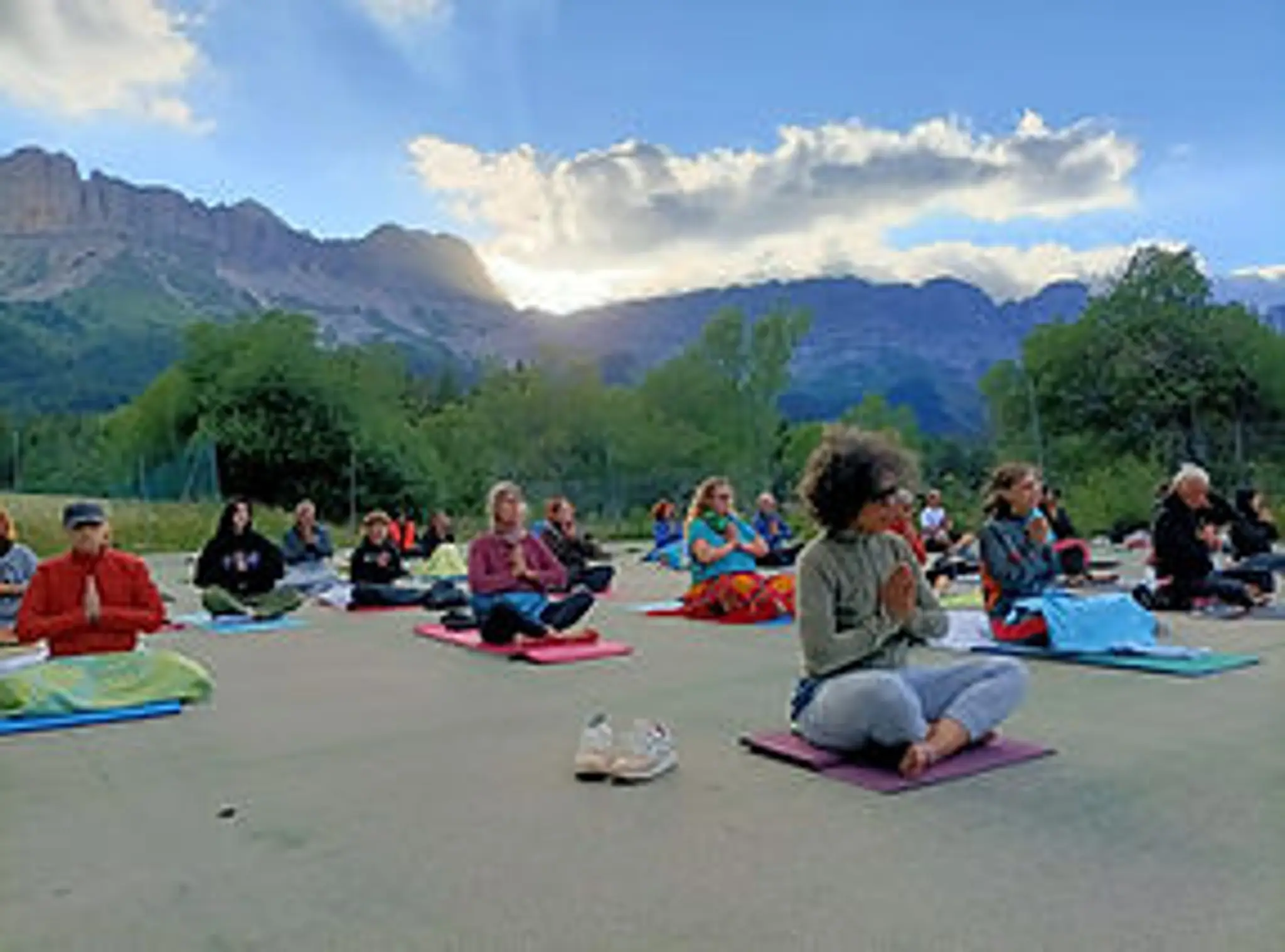Mont Aiguille Yoga