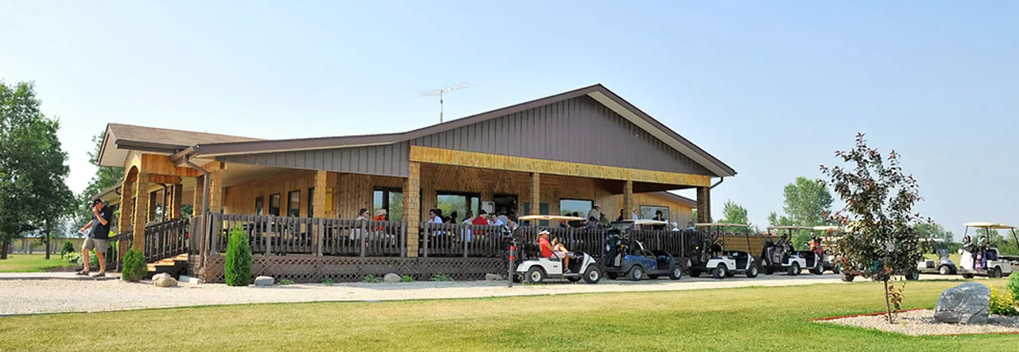 Gladstone Golf & Country Club