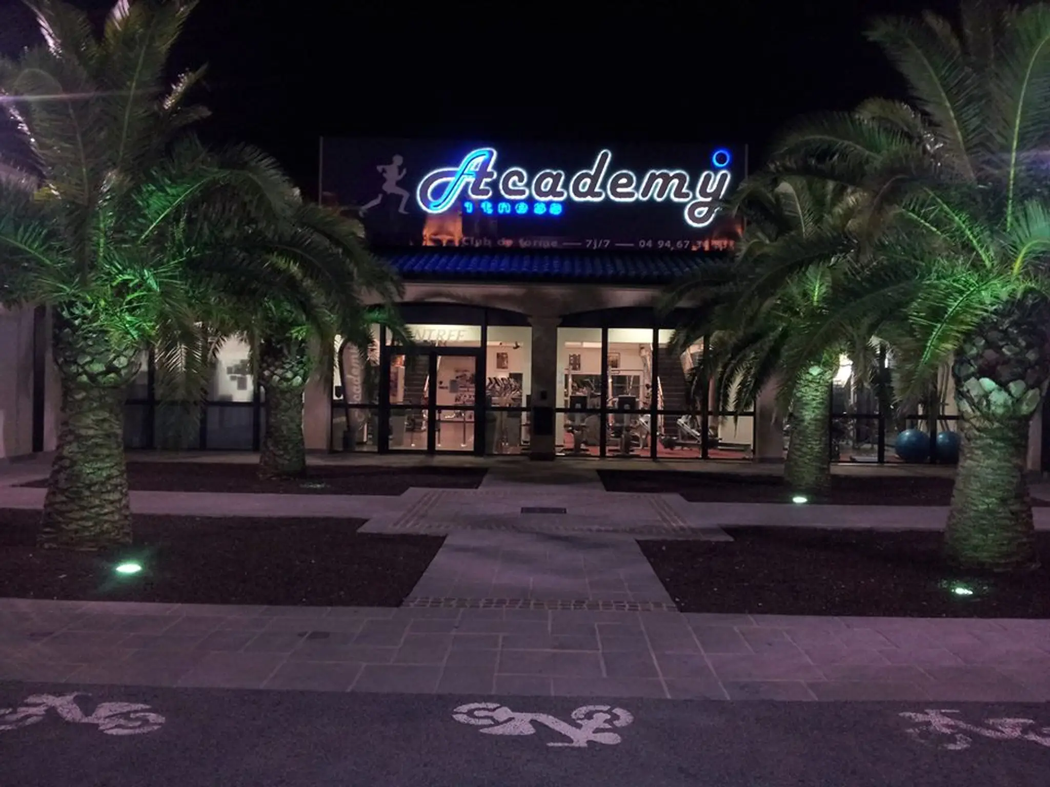 ACADEMY FITNESS