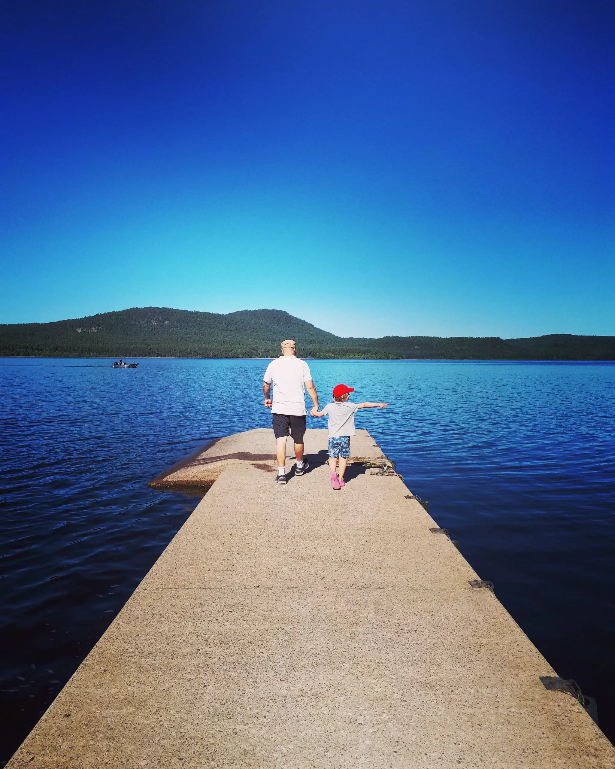 Deep River Community Pool