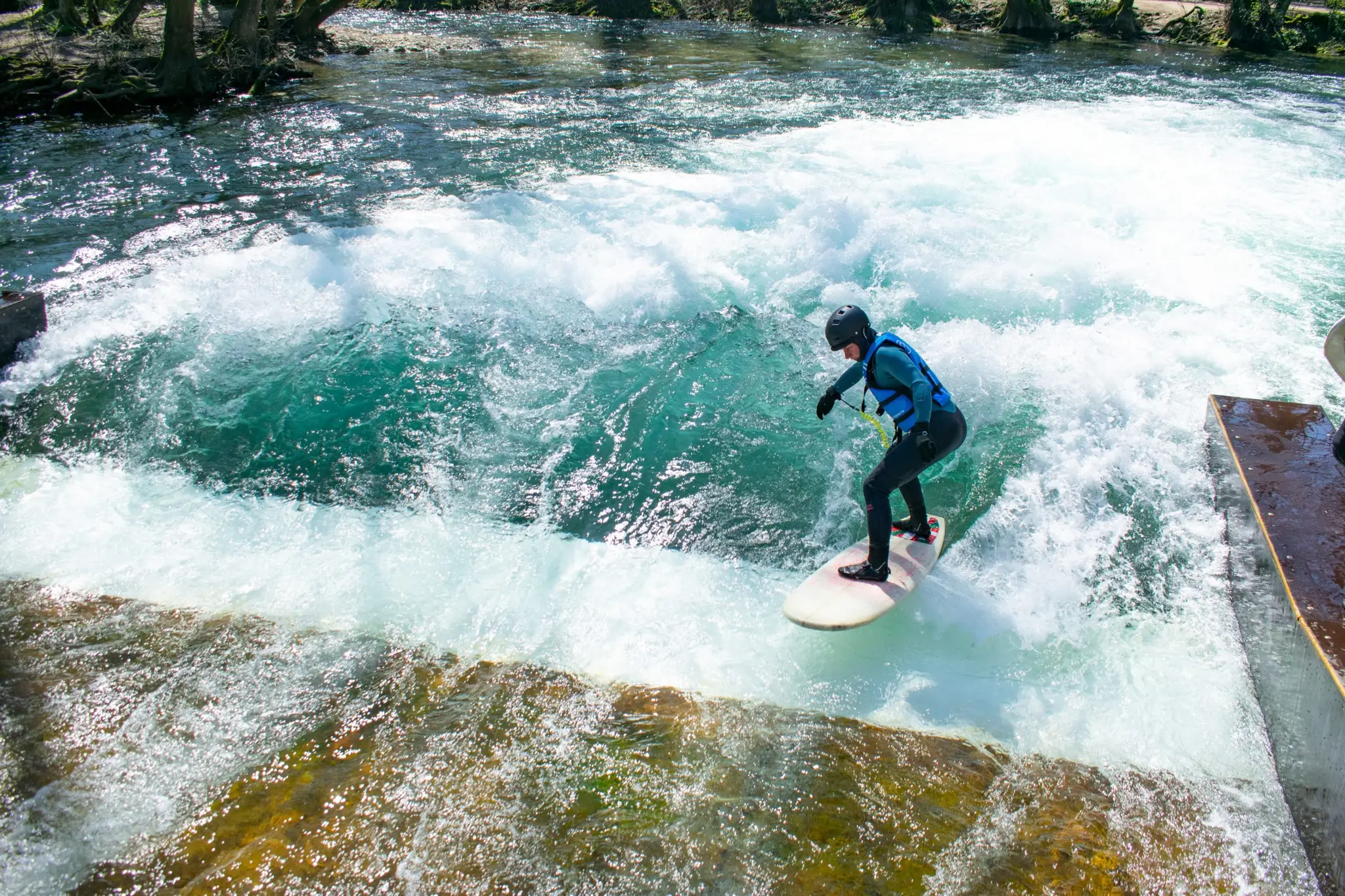 Annecy Wave