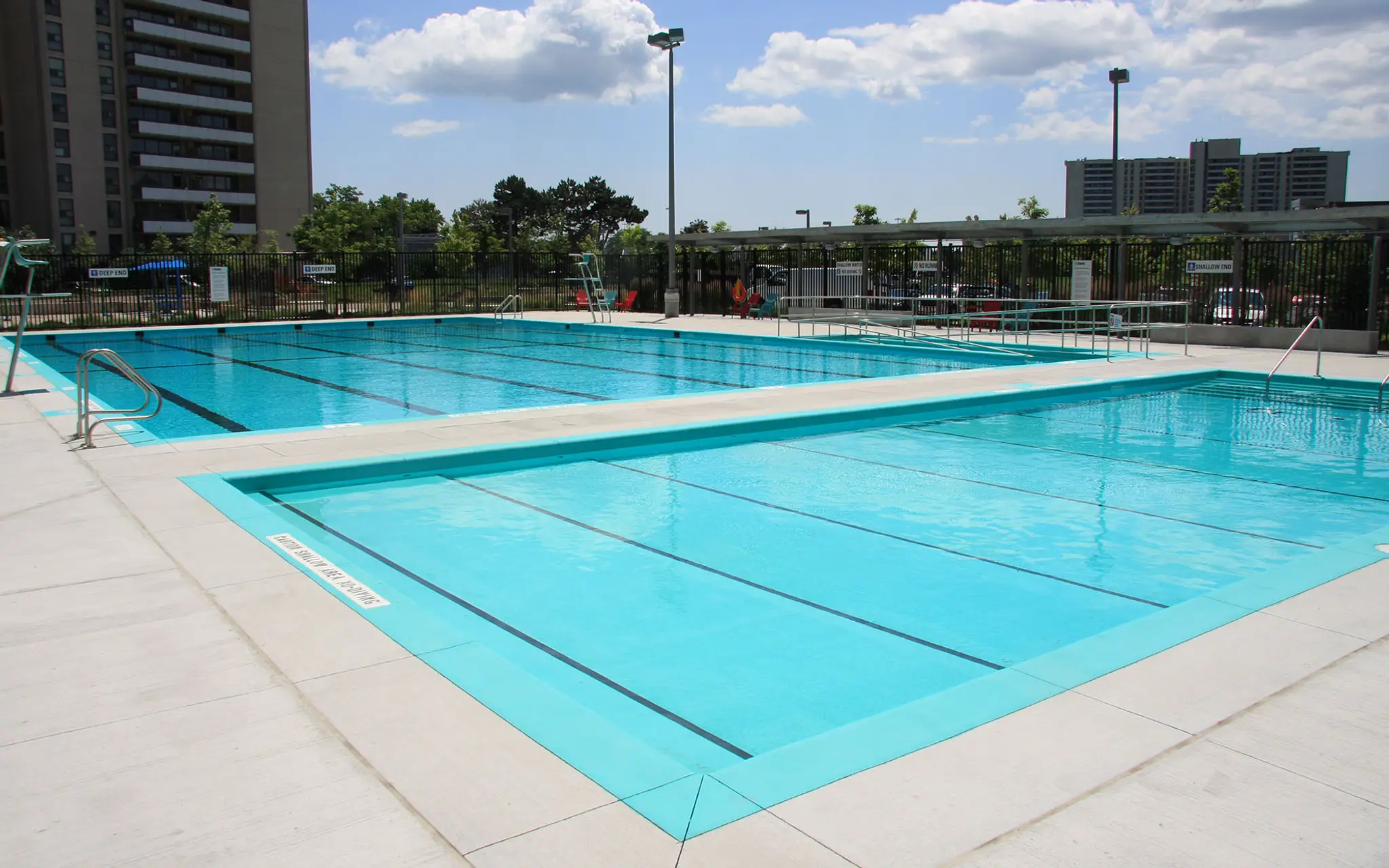 Parkway Forest Outdoor Pool