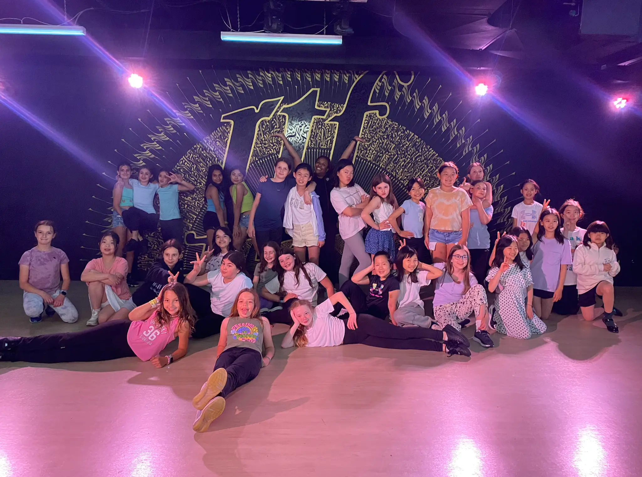 Run The Flex | Hip Hop Dance Studio in Toronto