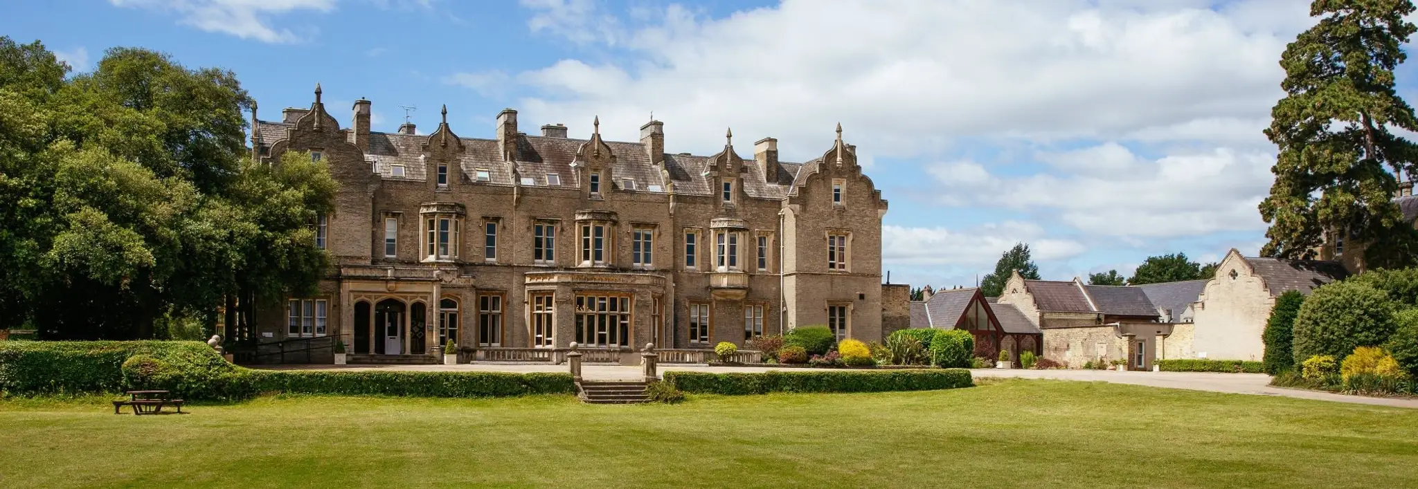 Shendish Manor Hotel & Golf Course