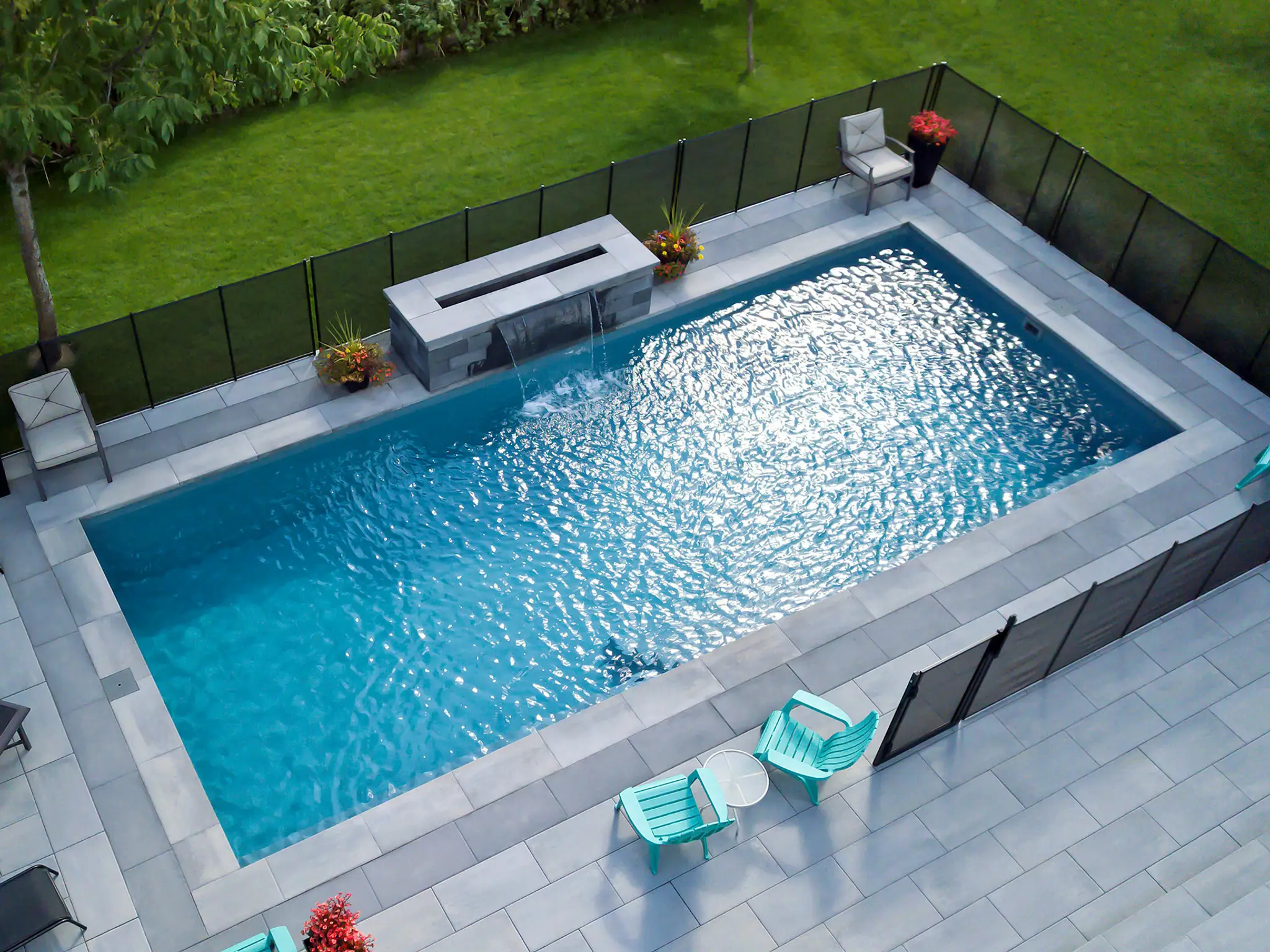 Dolphin Fiberglass Pools Canada