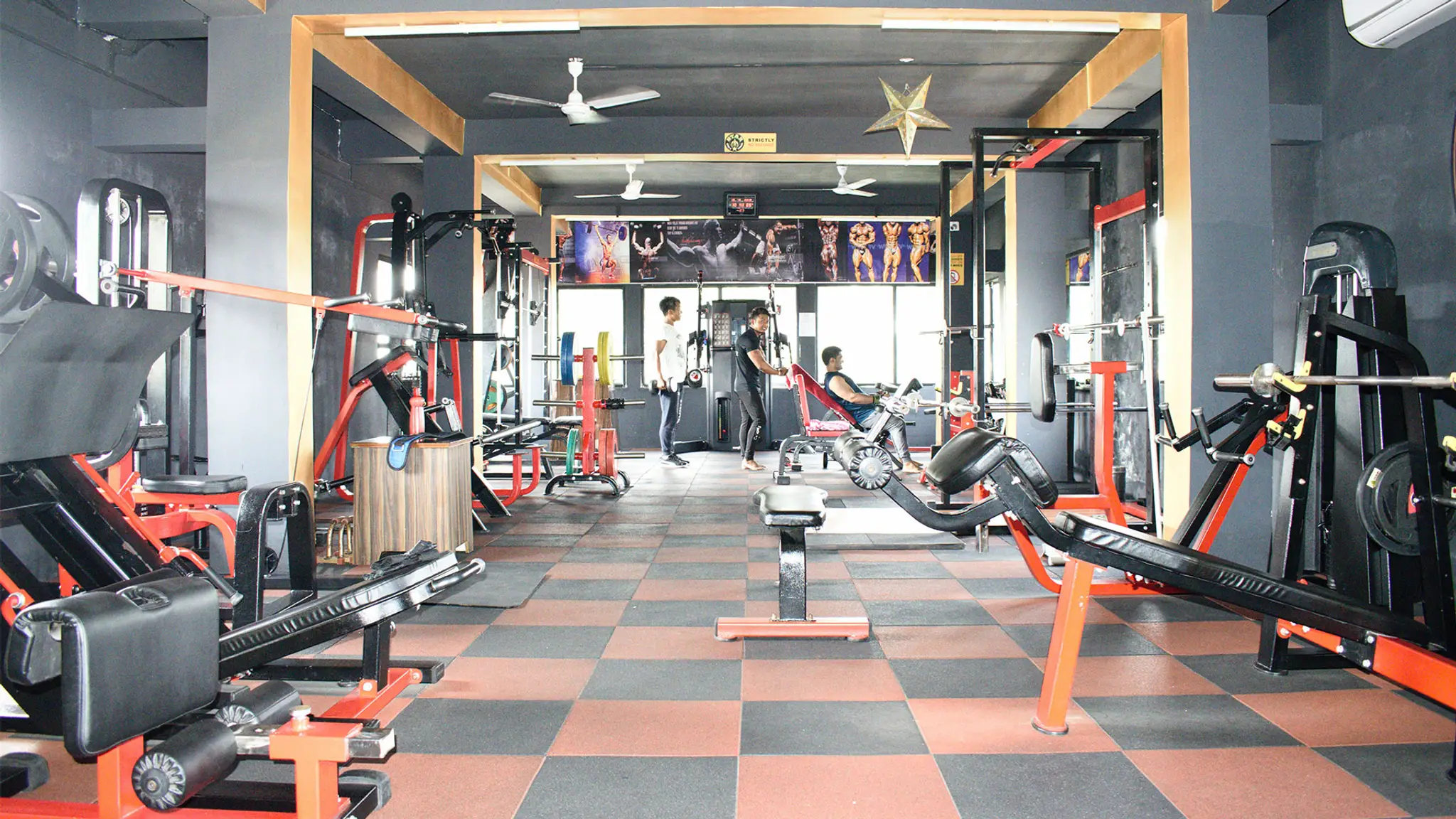 Star Gym
