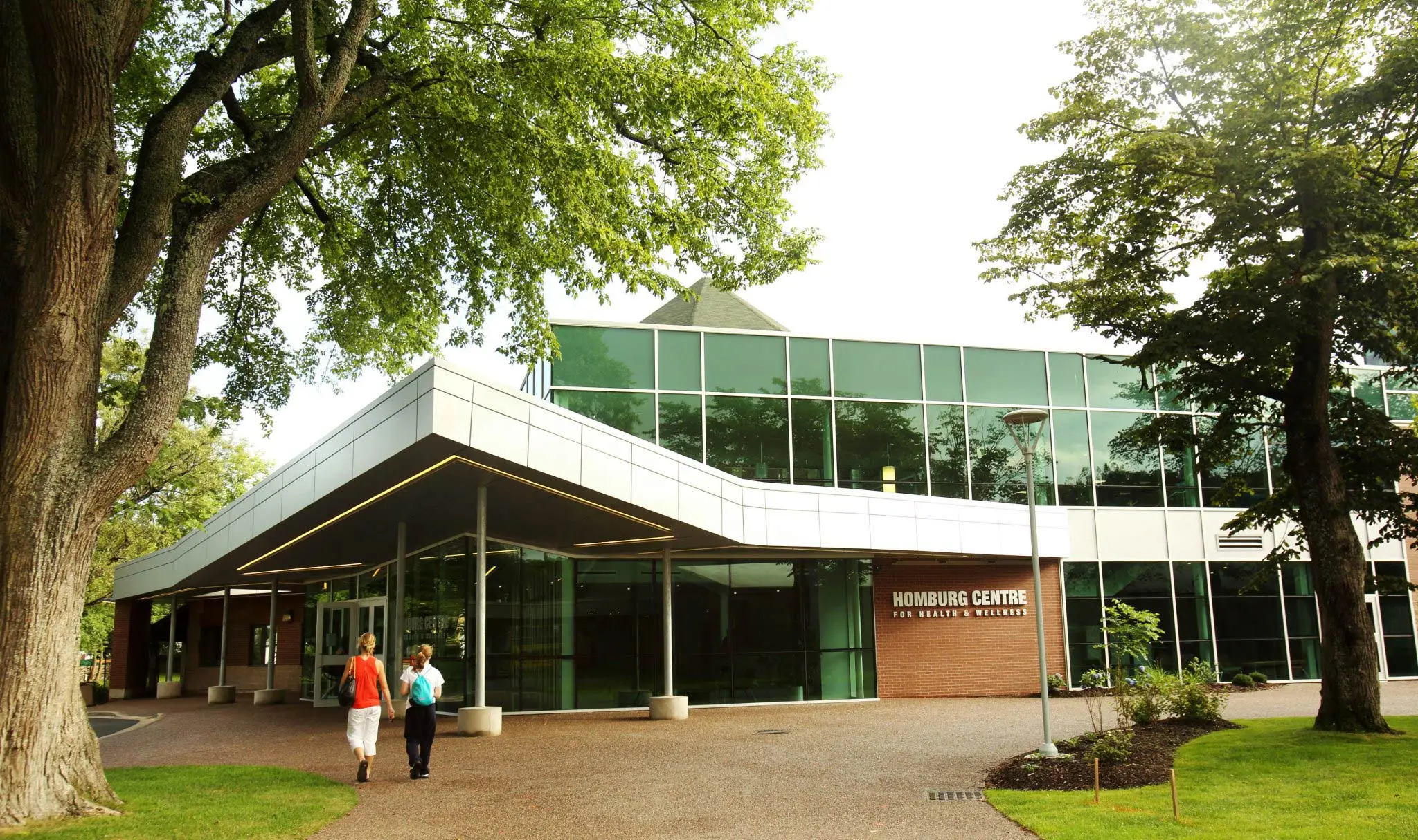 Saint Mary's University Homburg Centre for Health & Wellness