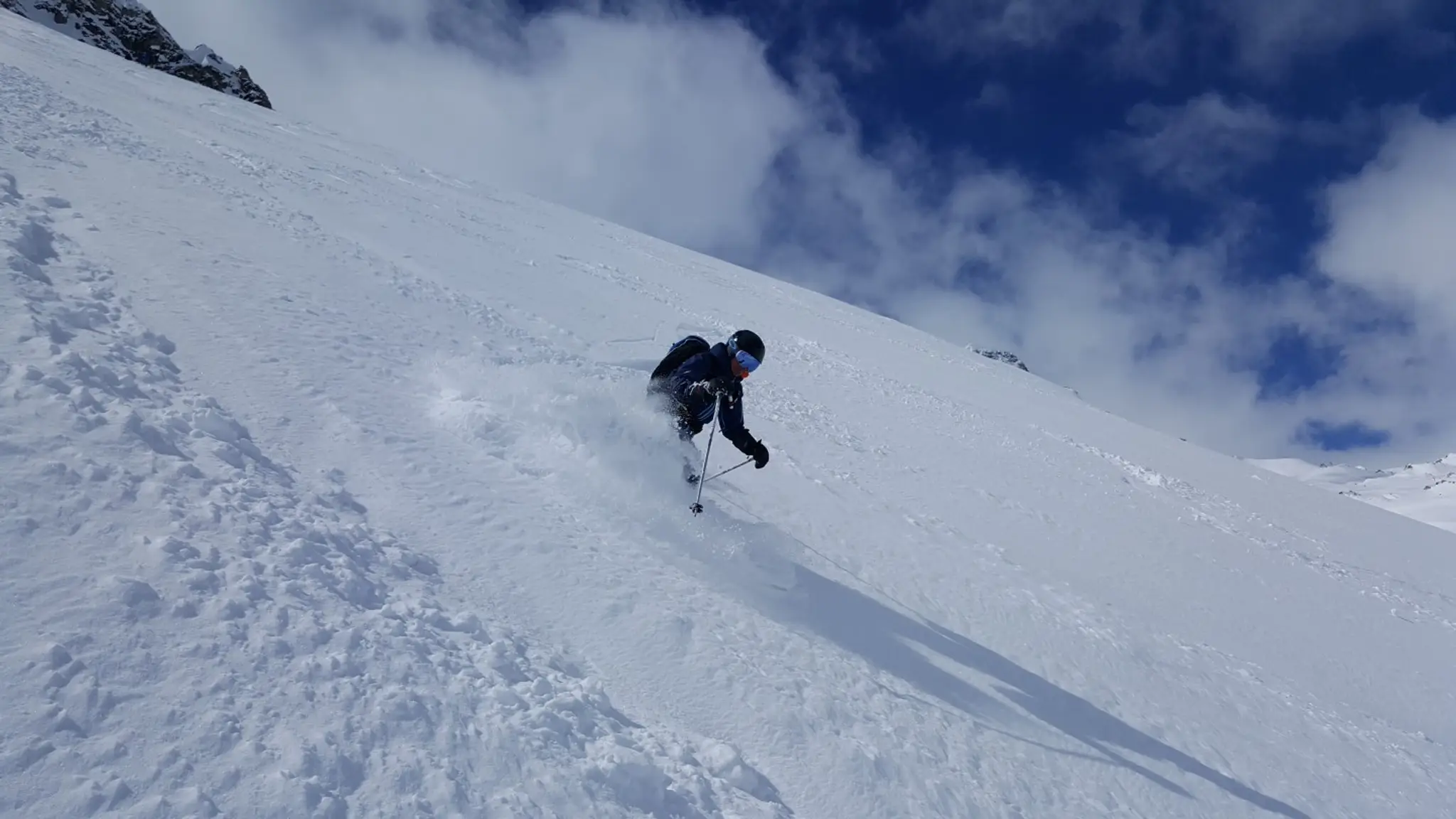 Esi 333 Ski School R