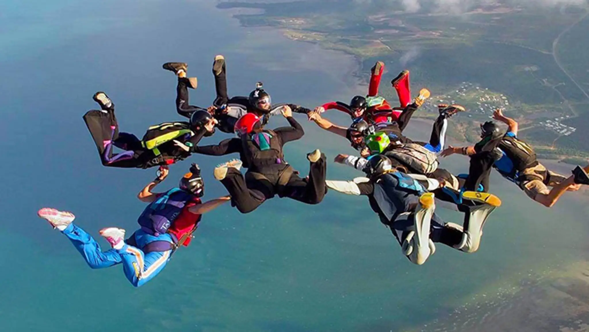Airlie Beach Skydivers Dropzone - 1300SKYDIVE