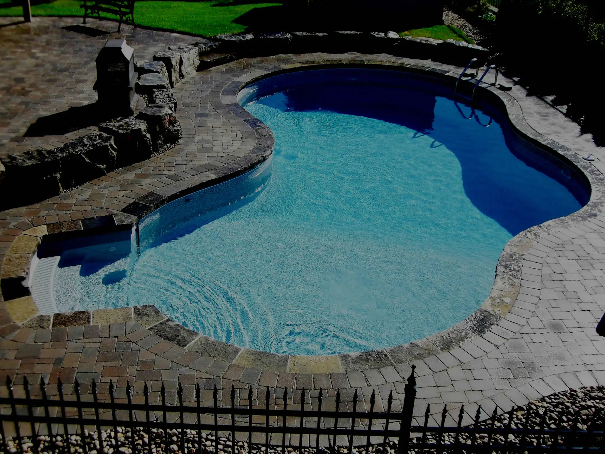 OUTFRONT Pools