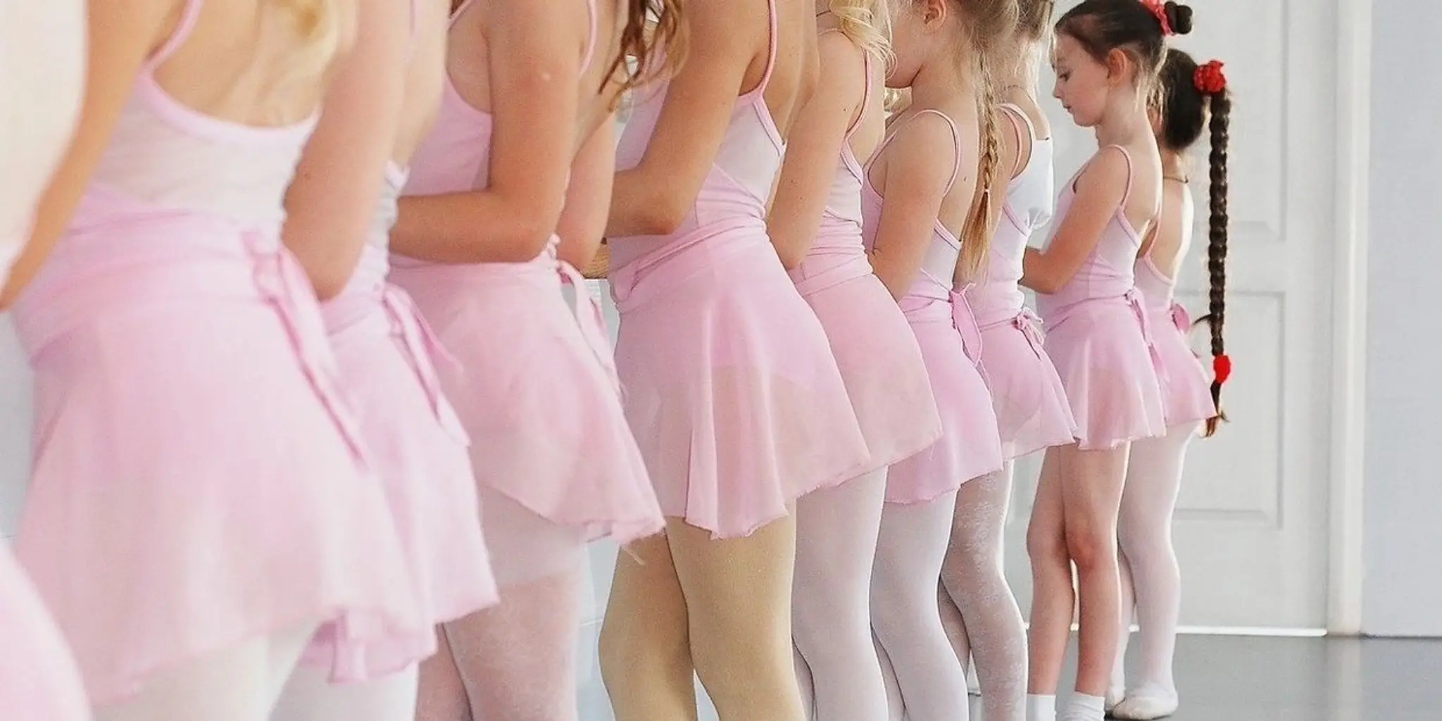 Stagelights Dance School