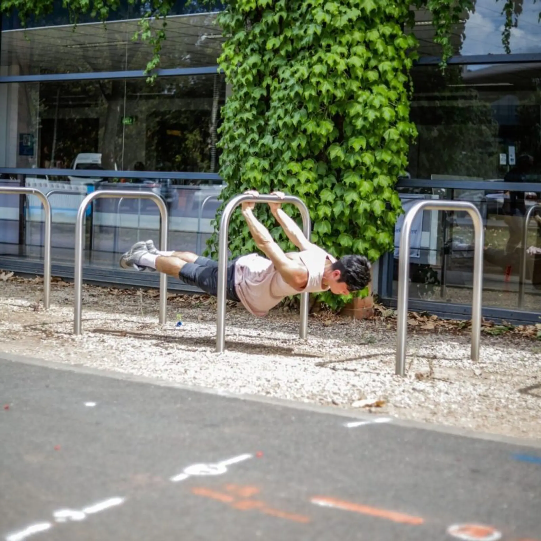HANG FIT STREET WORKOUT STUDIO