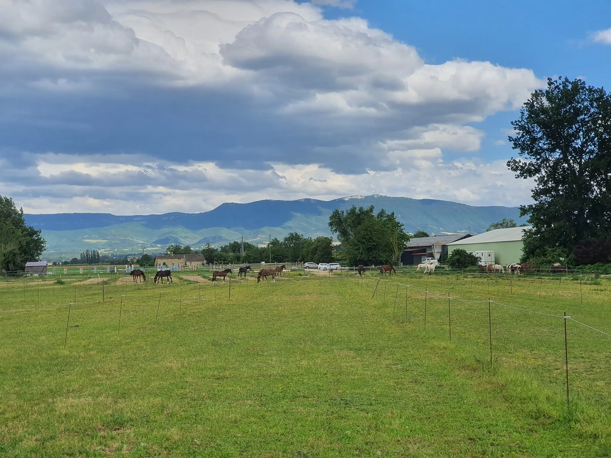 Les Ecuries De La Veore