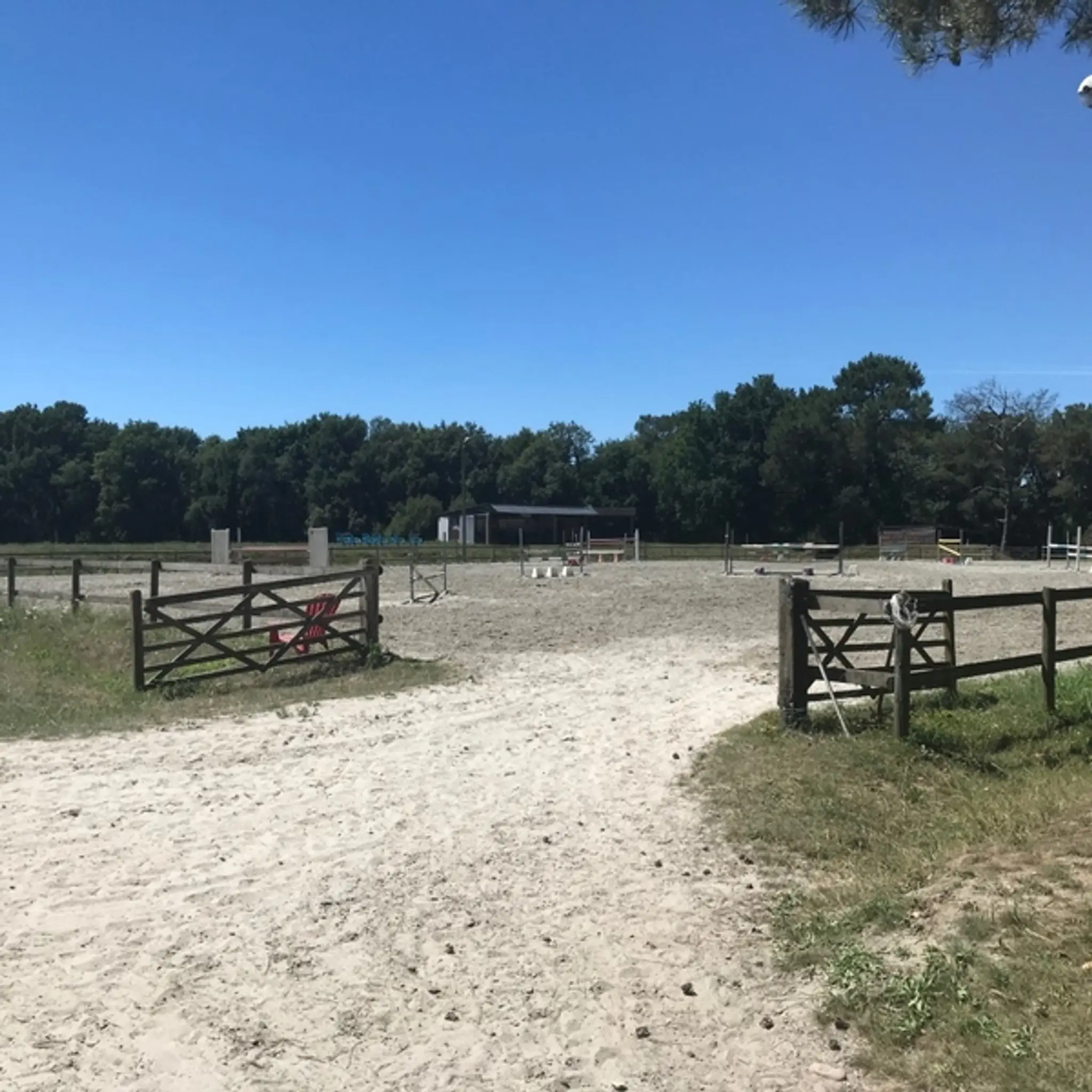 EARL ECURIE DE KERBOTIN