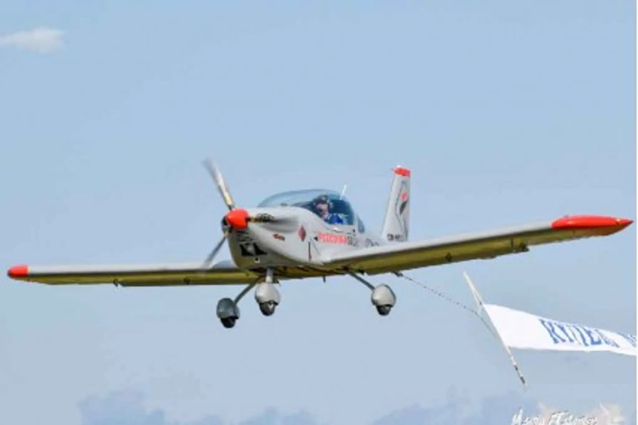 COMPACT Skydive & Flying | POŽIČOVŇA OBLOHY