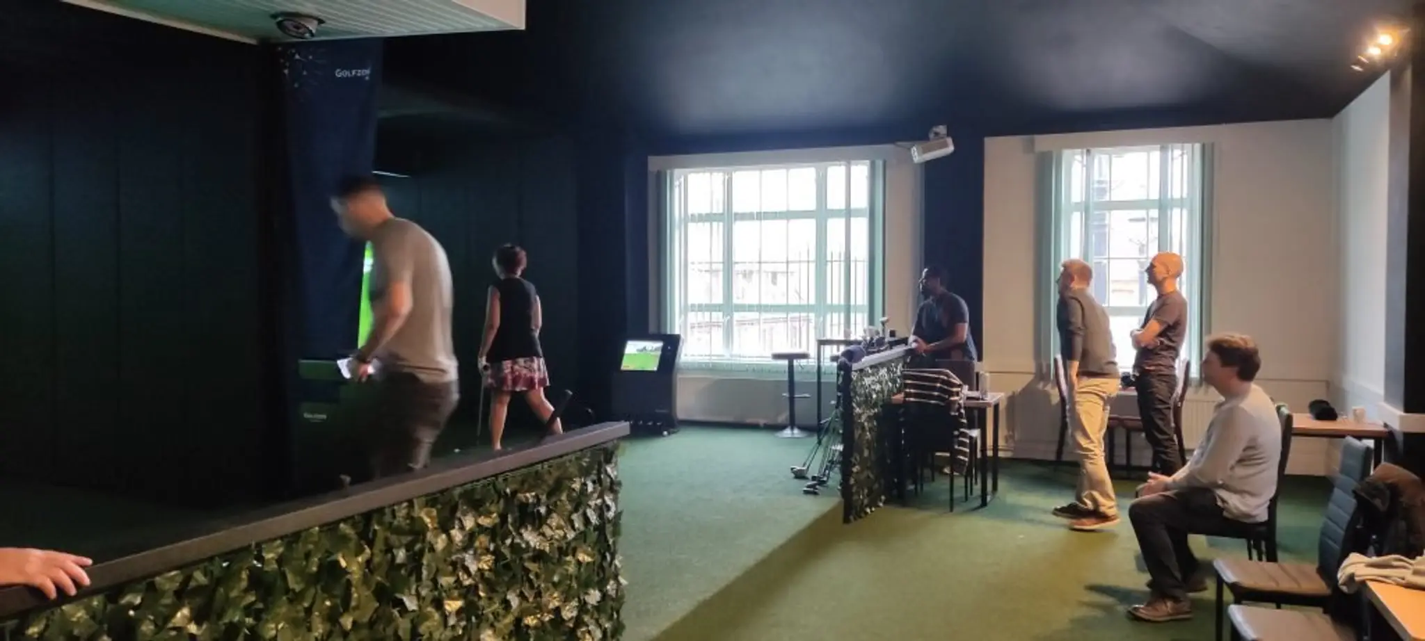 Virtual Golf And Pizzeria