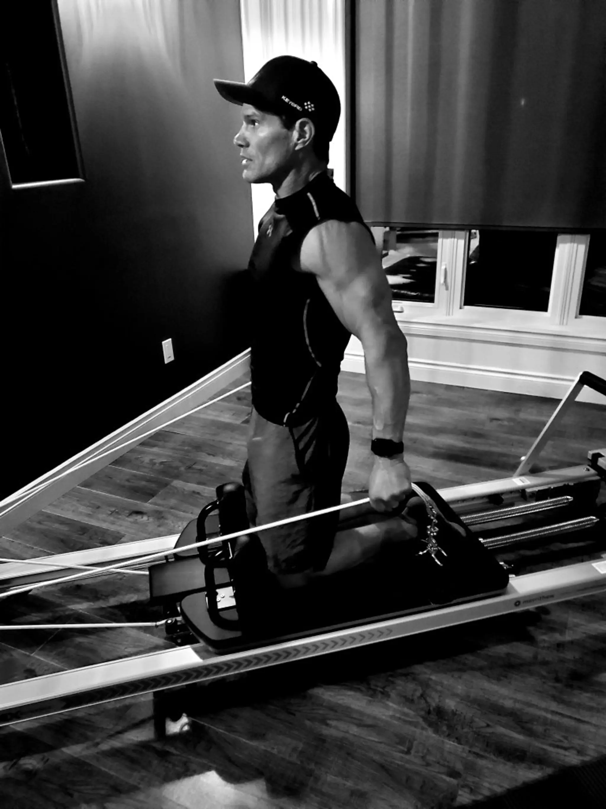 RE4ORM PILATES STUDIO