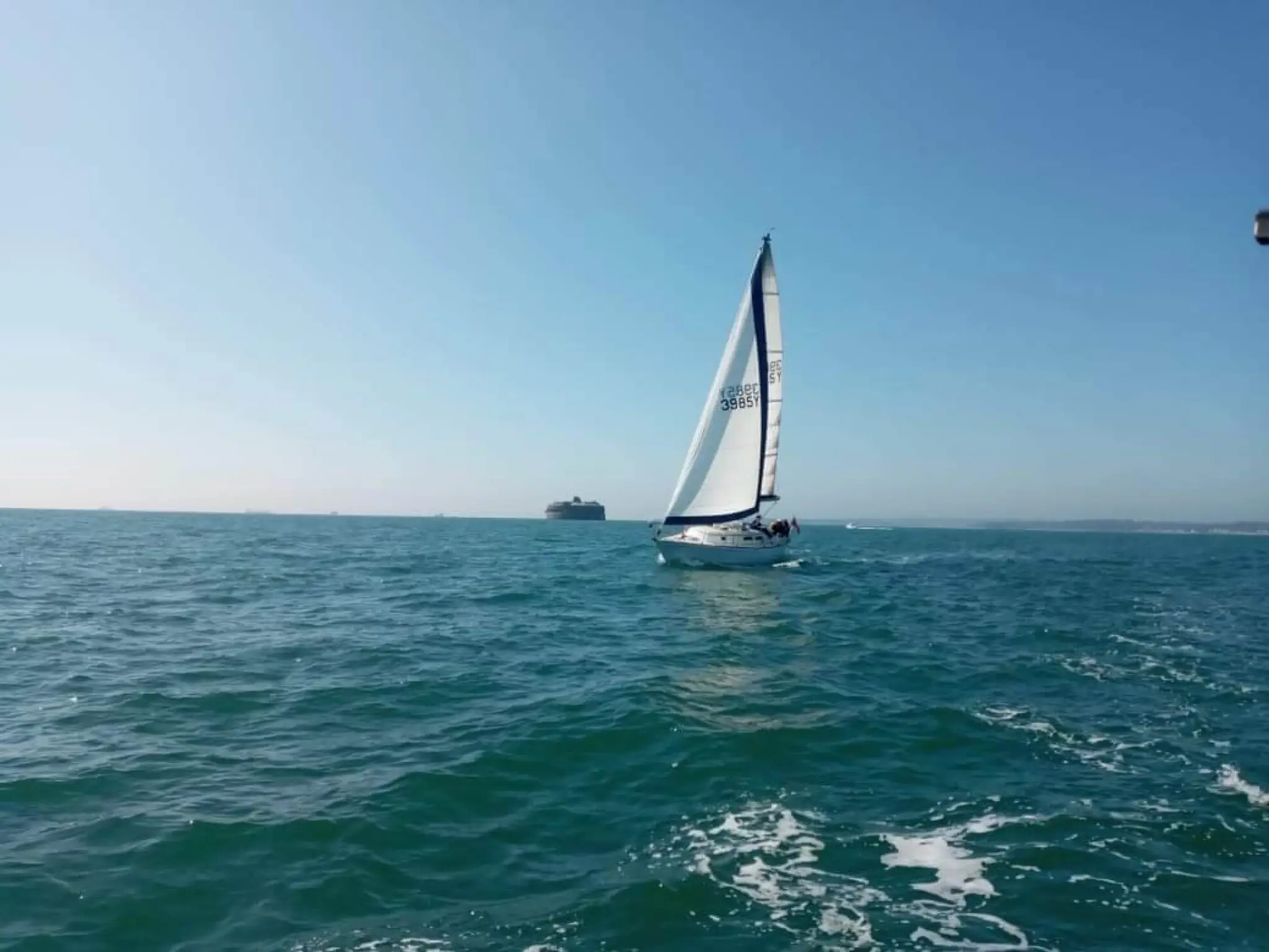 Practical Sea School - learn to sail