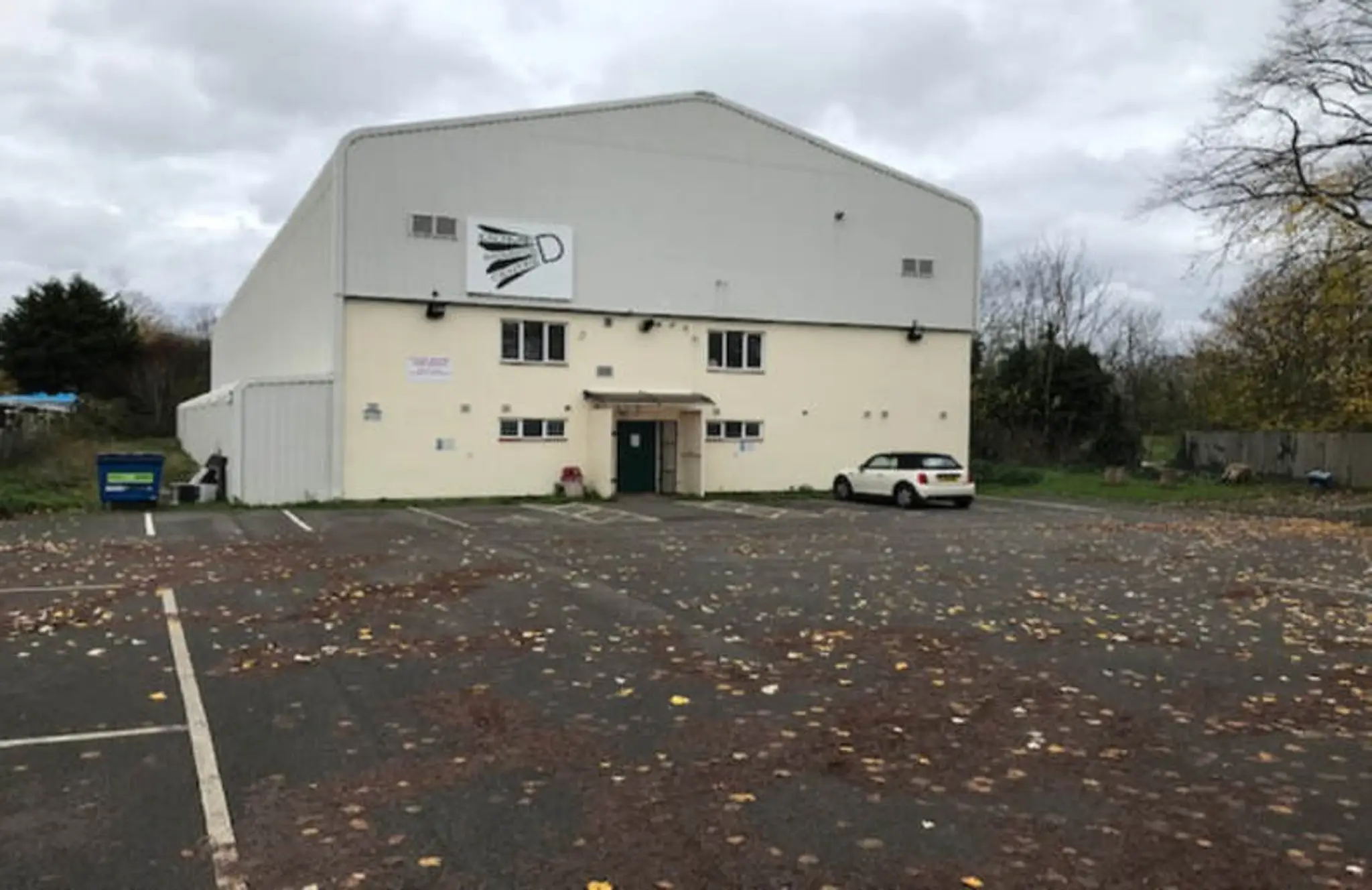 The Middlesex Badminton Dome