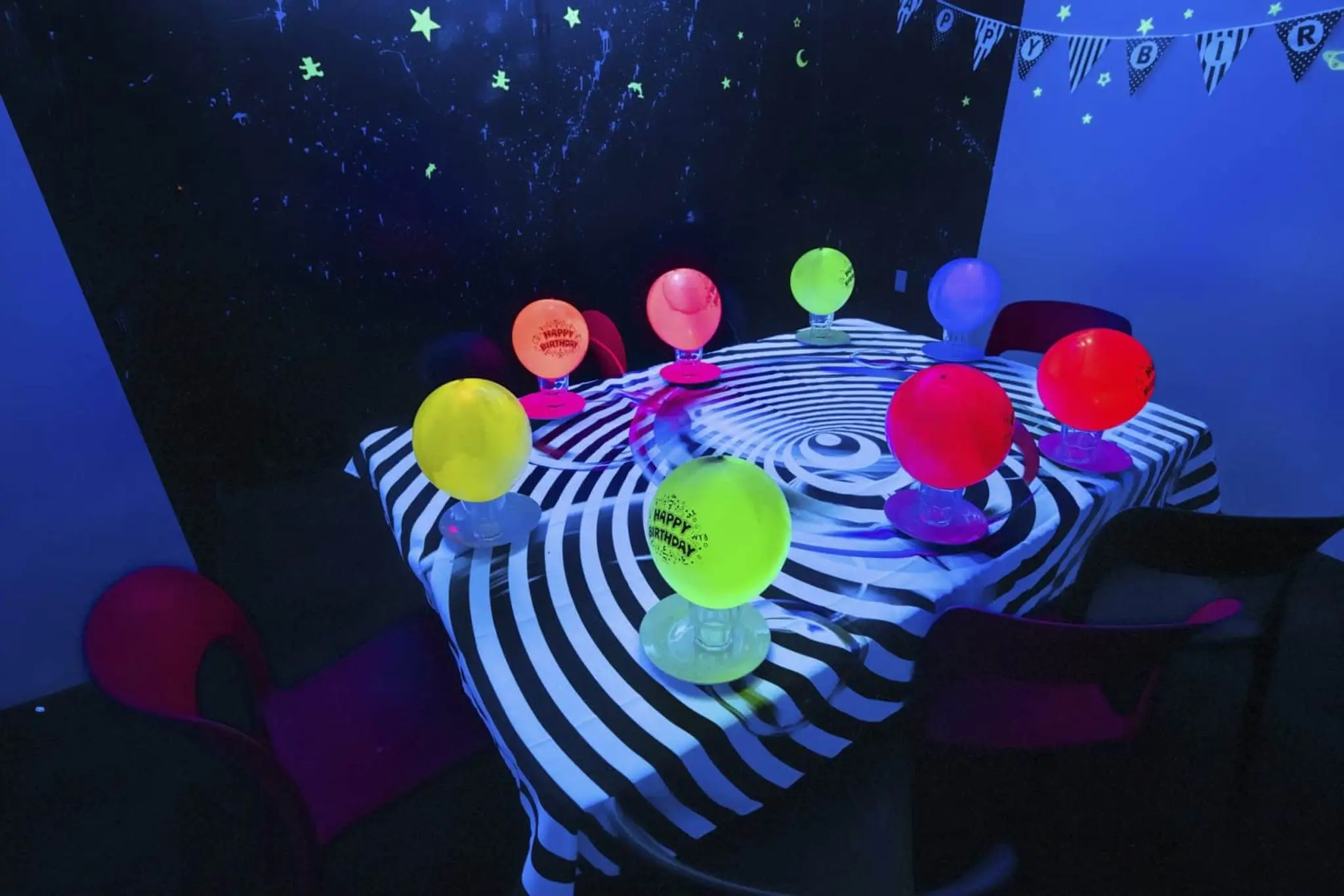 Megazone Entertainment Center