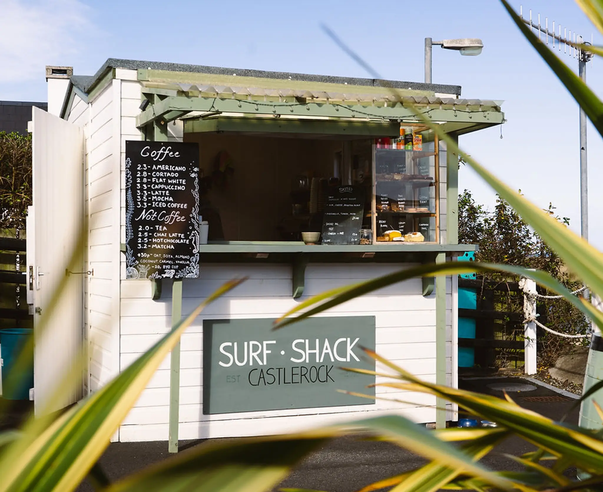 Surf Shack - Castlerock Surf School & Cafe