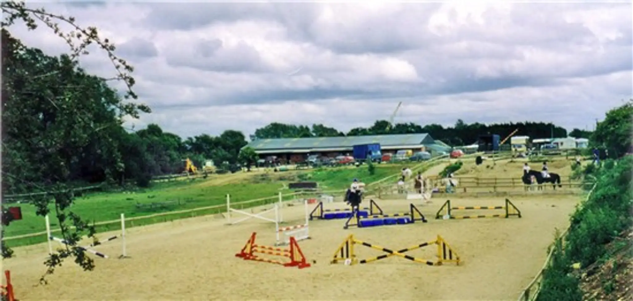 Standlake Equestrian Centre & Ranch