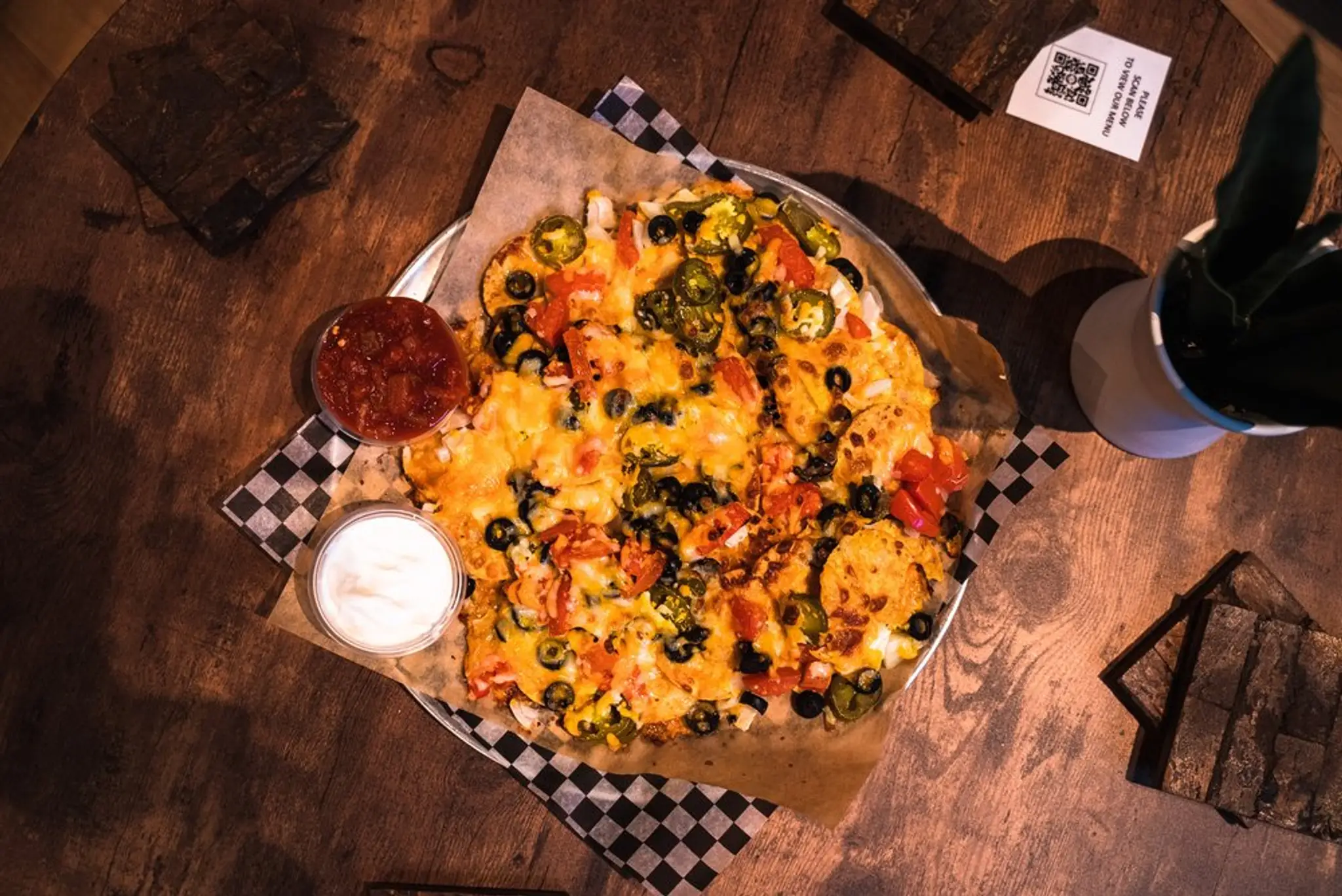 Divots Indoor Golf Center