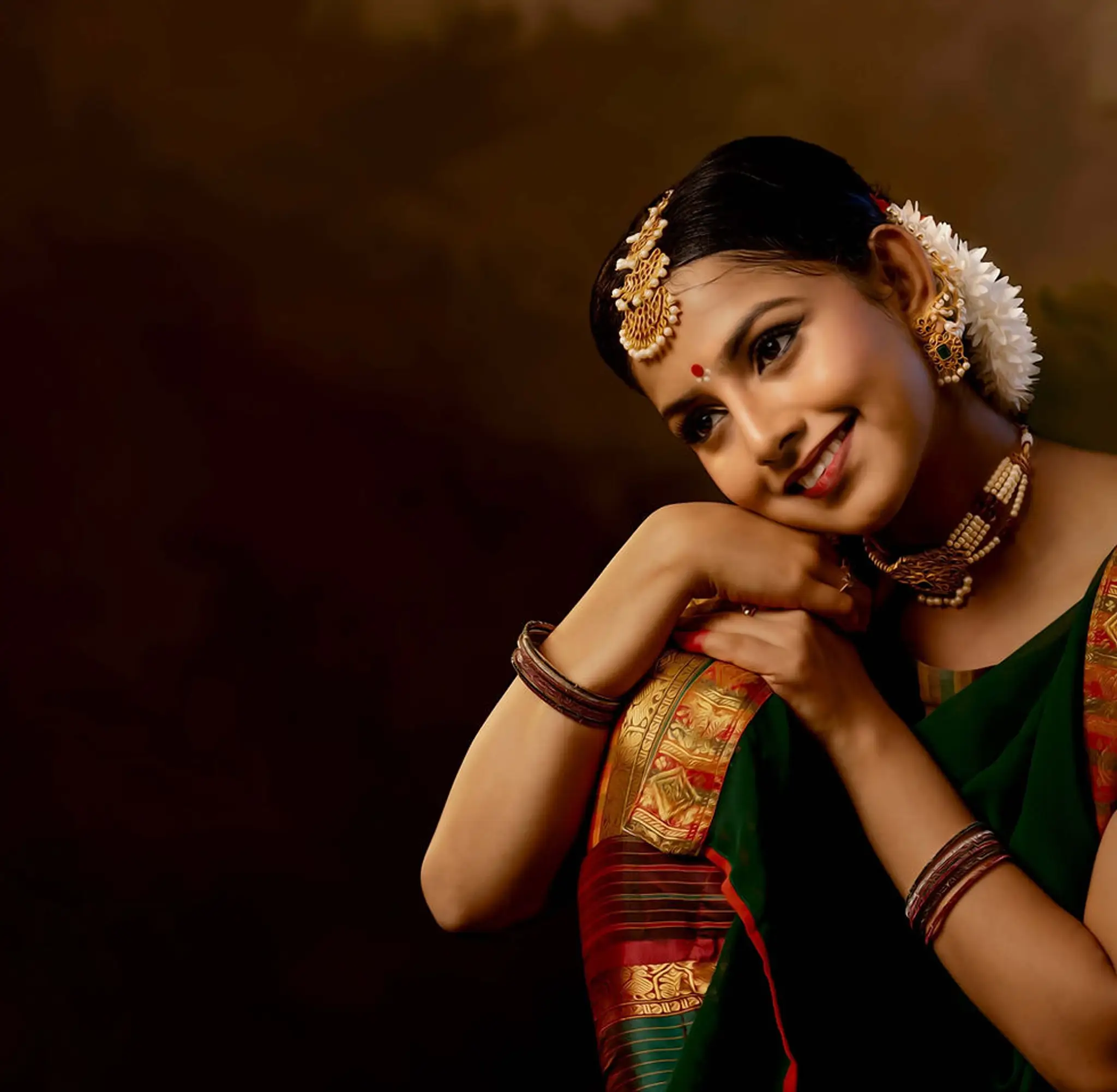 SWARAVI DANCE & MUSIC ACADEMY