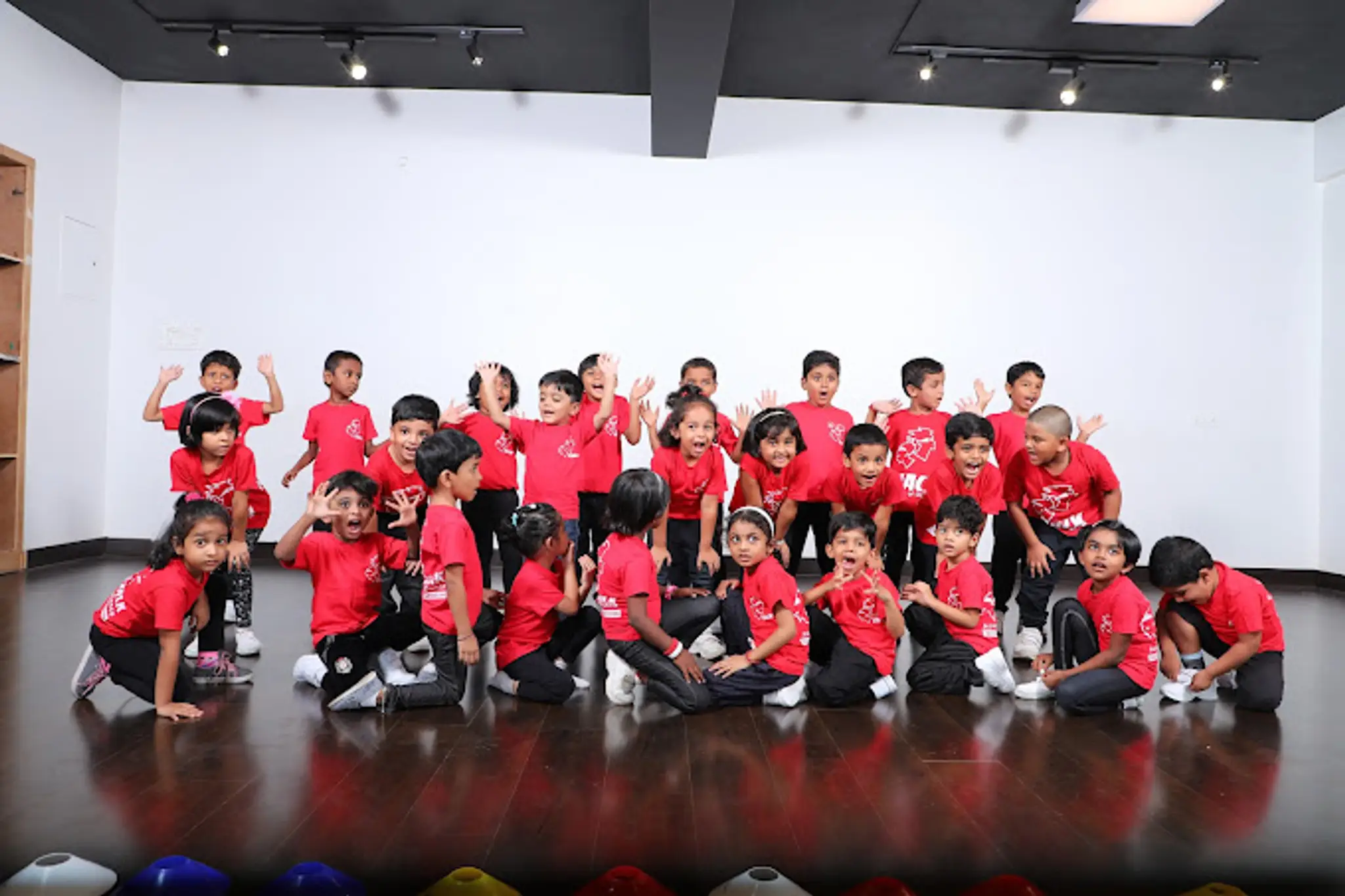 Raack Academy of Dance thoraipakkam