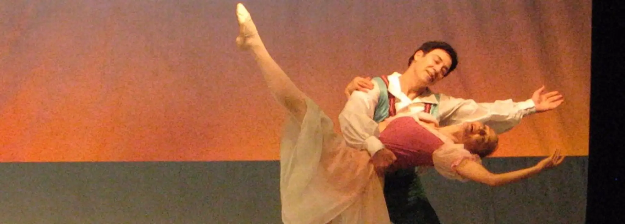 Val Deakin Dance Theatre