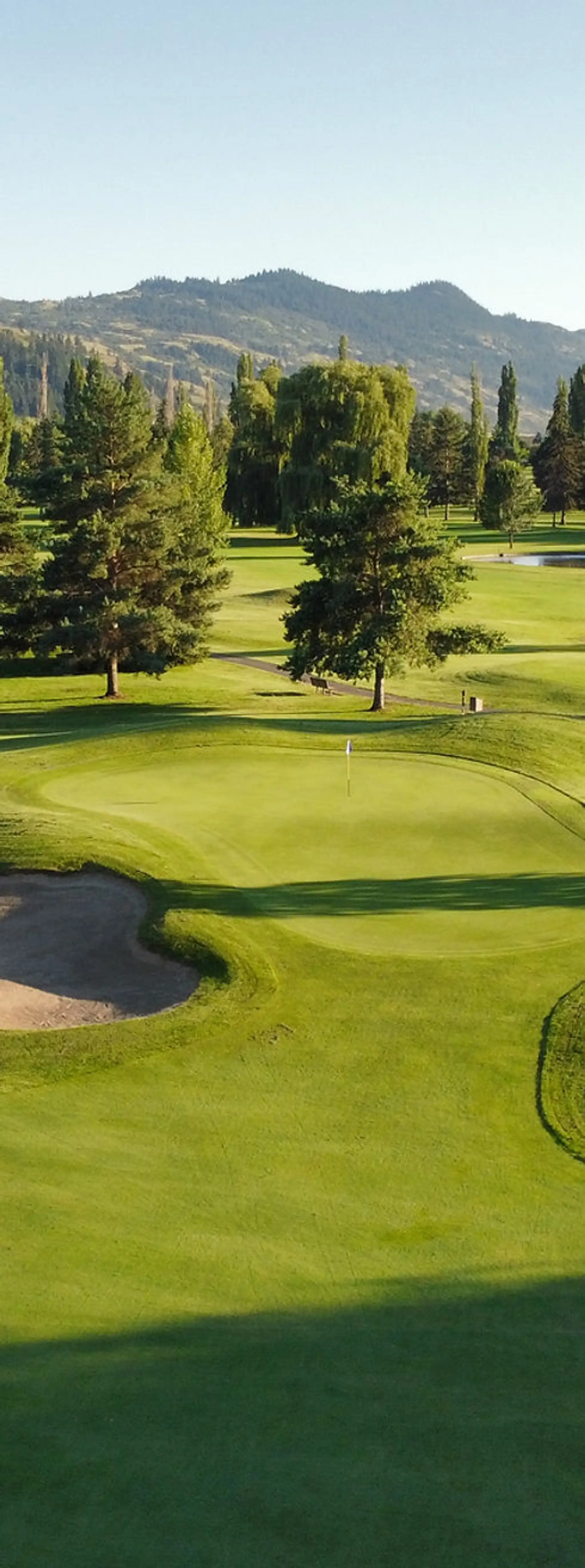 Spallumcheen Golf & Country Club