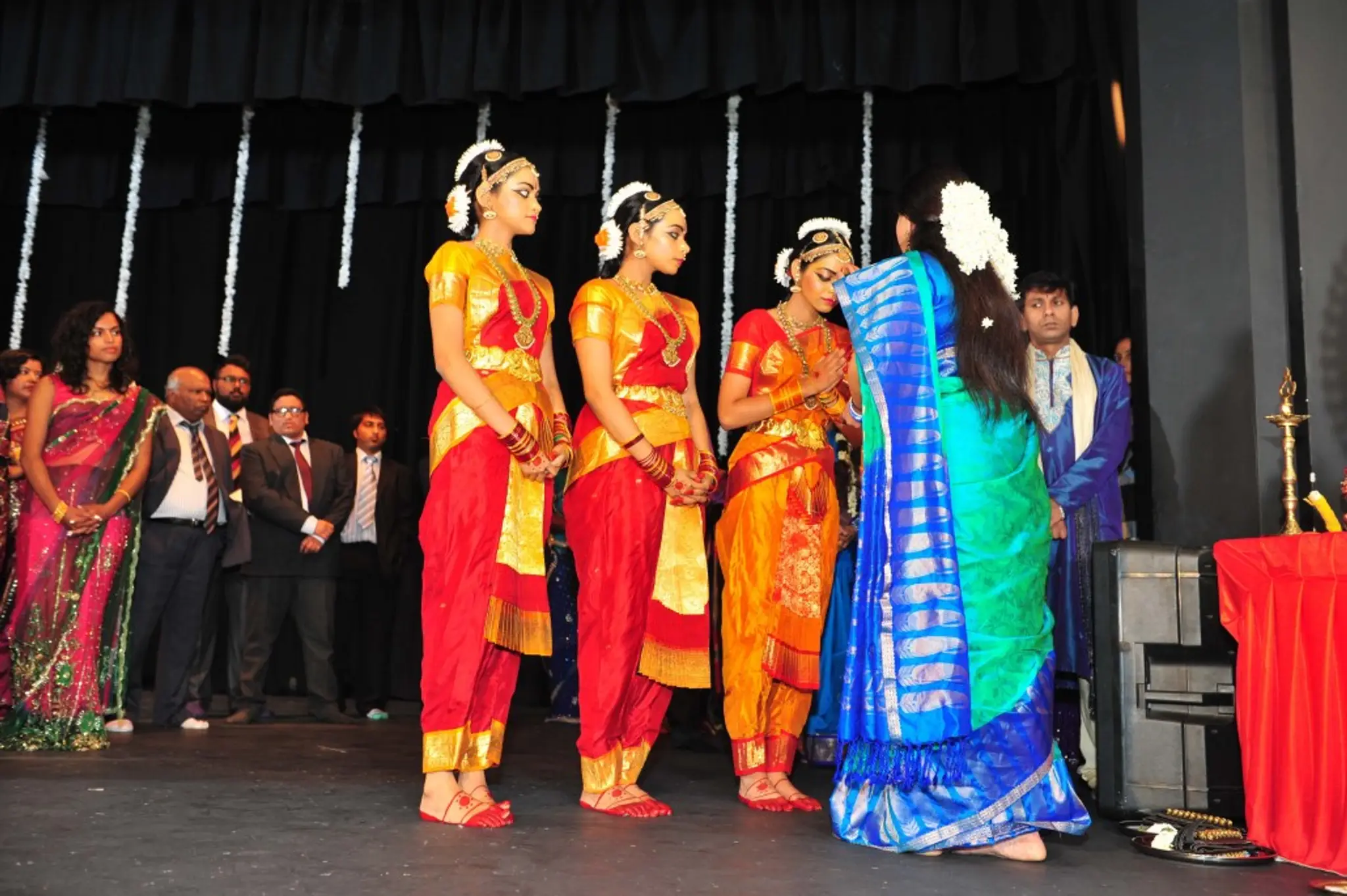 Kalaimanram - Institute of Bharathanatyam and Oriental Music