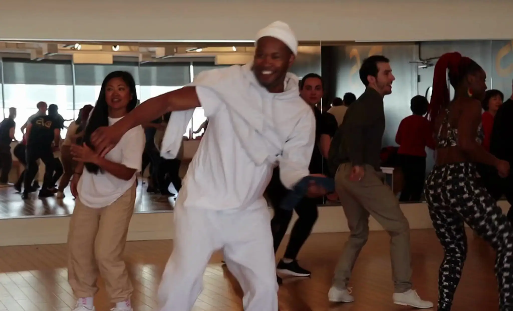 Dance Vancouver Studio | Salsa Lessons