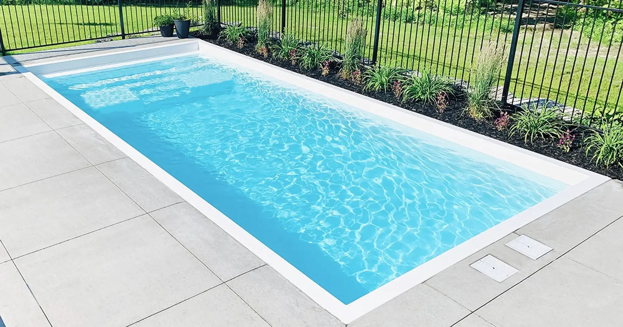 Canadiana Hot Tub & Leisure