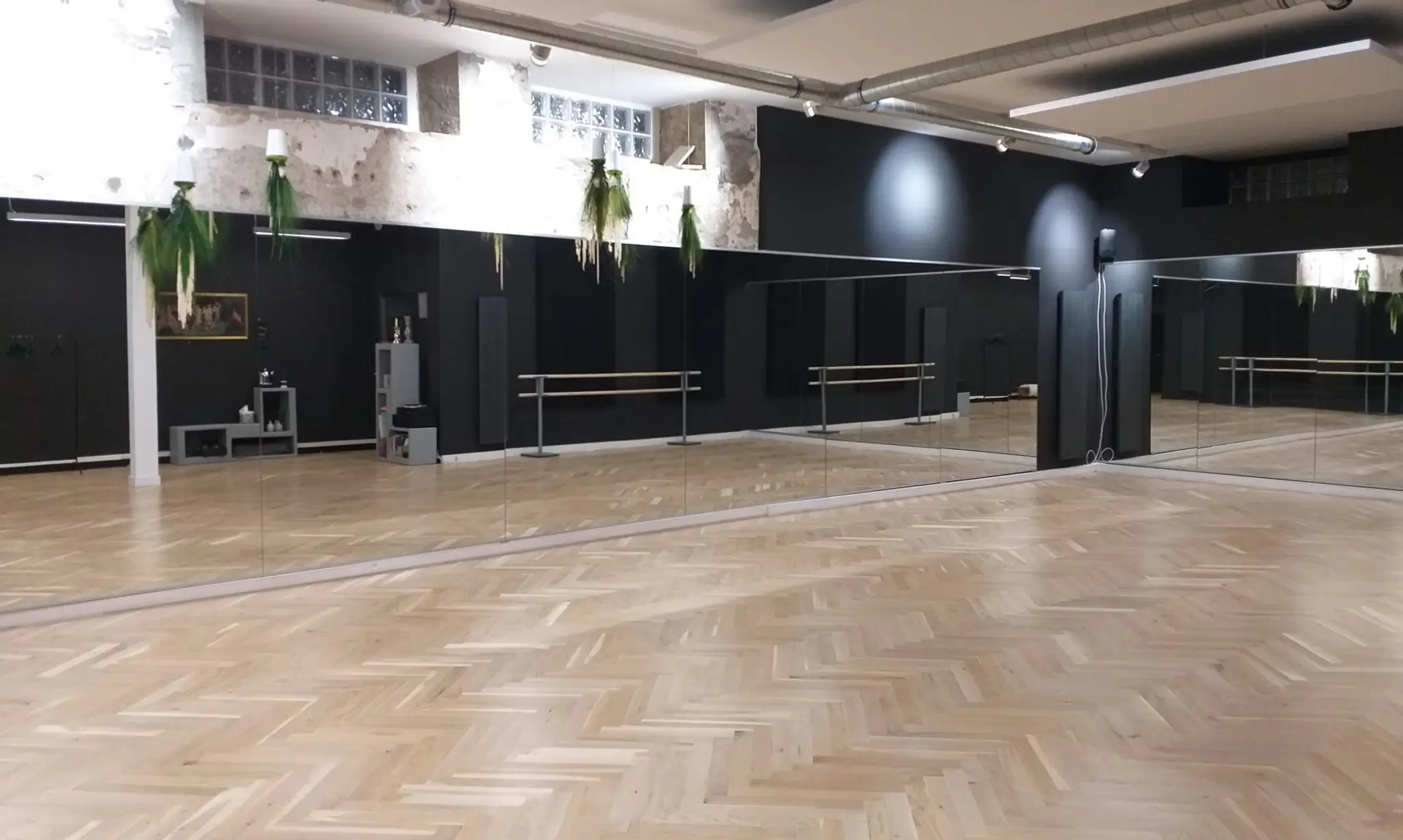 Le Studio 8 Ballet Attitude