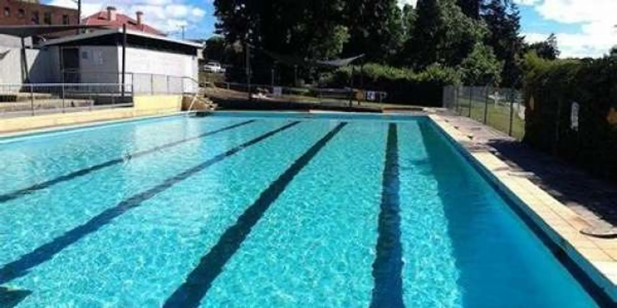 Deloraine Swimming Pool