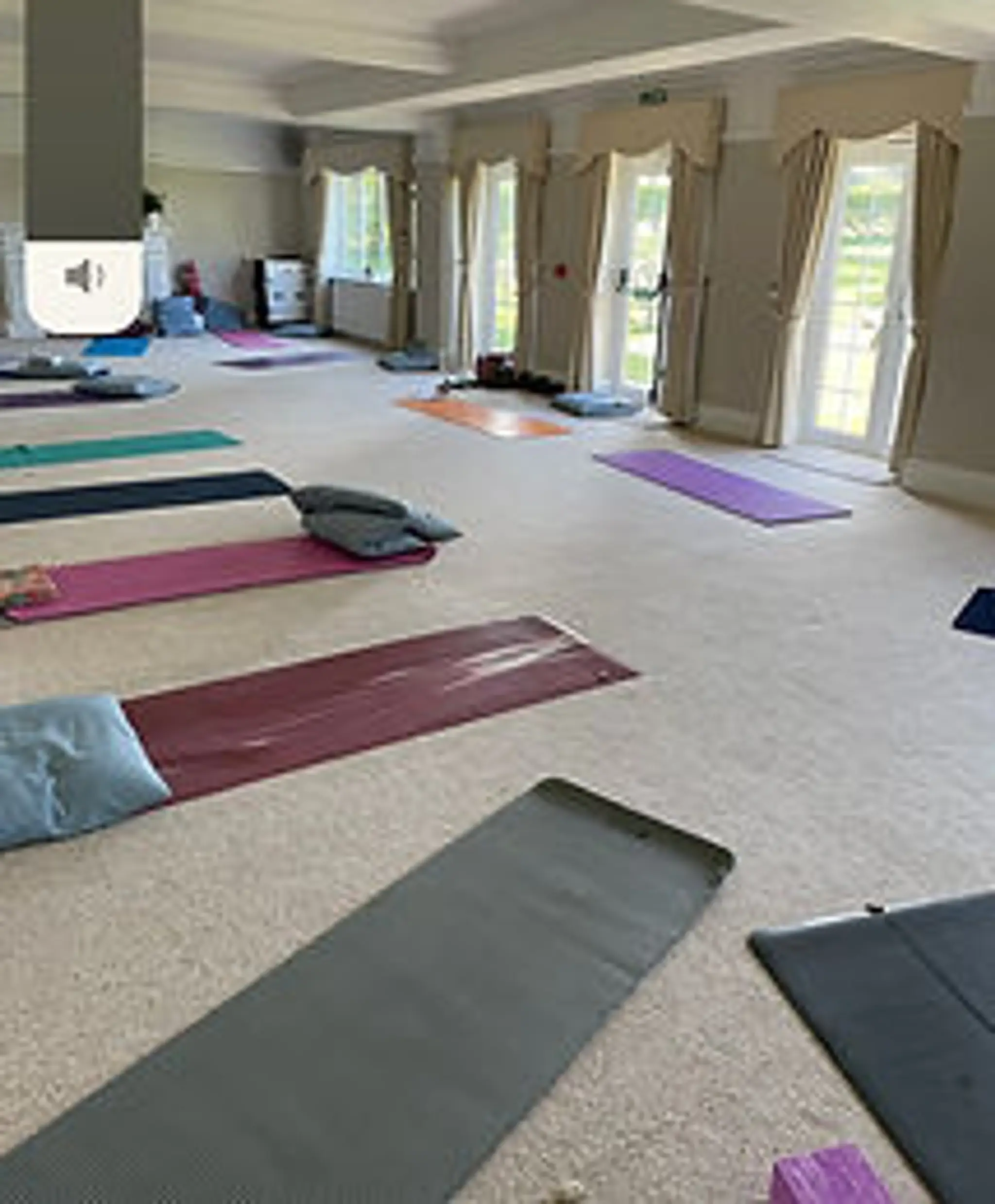 Donna Negus Yoga