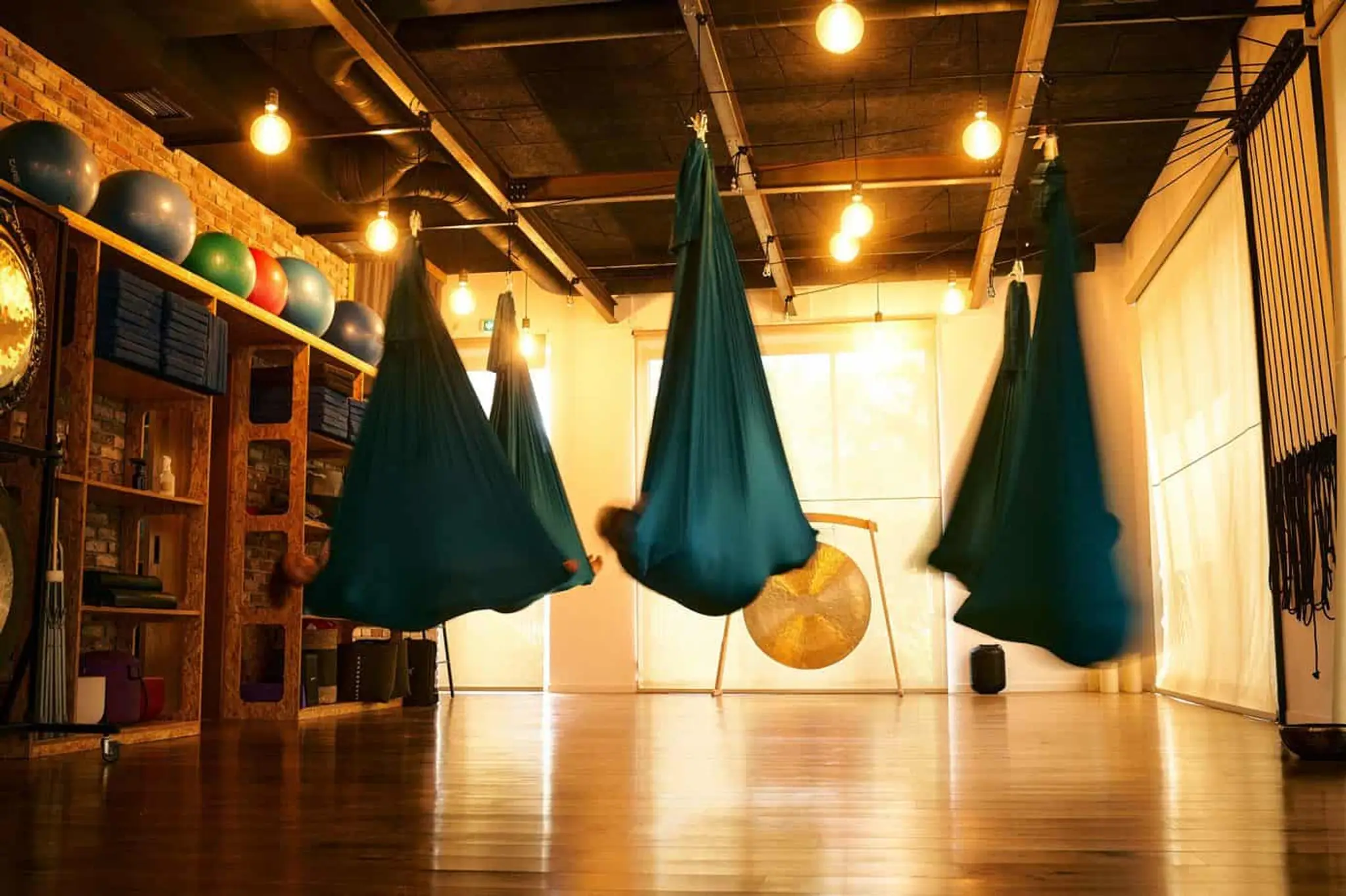 Yoga Nogal - Yoga Aérien Nantes