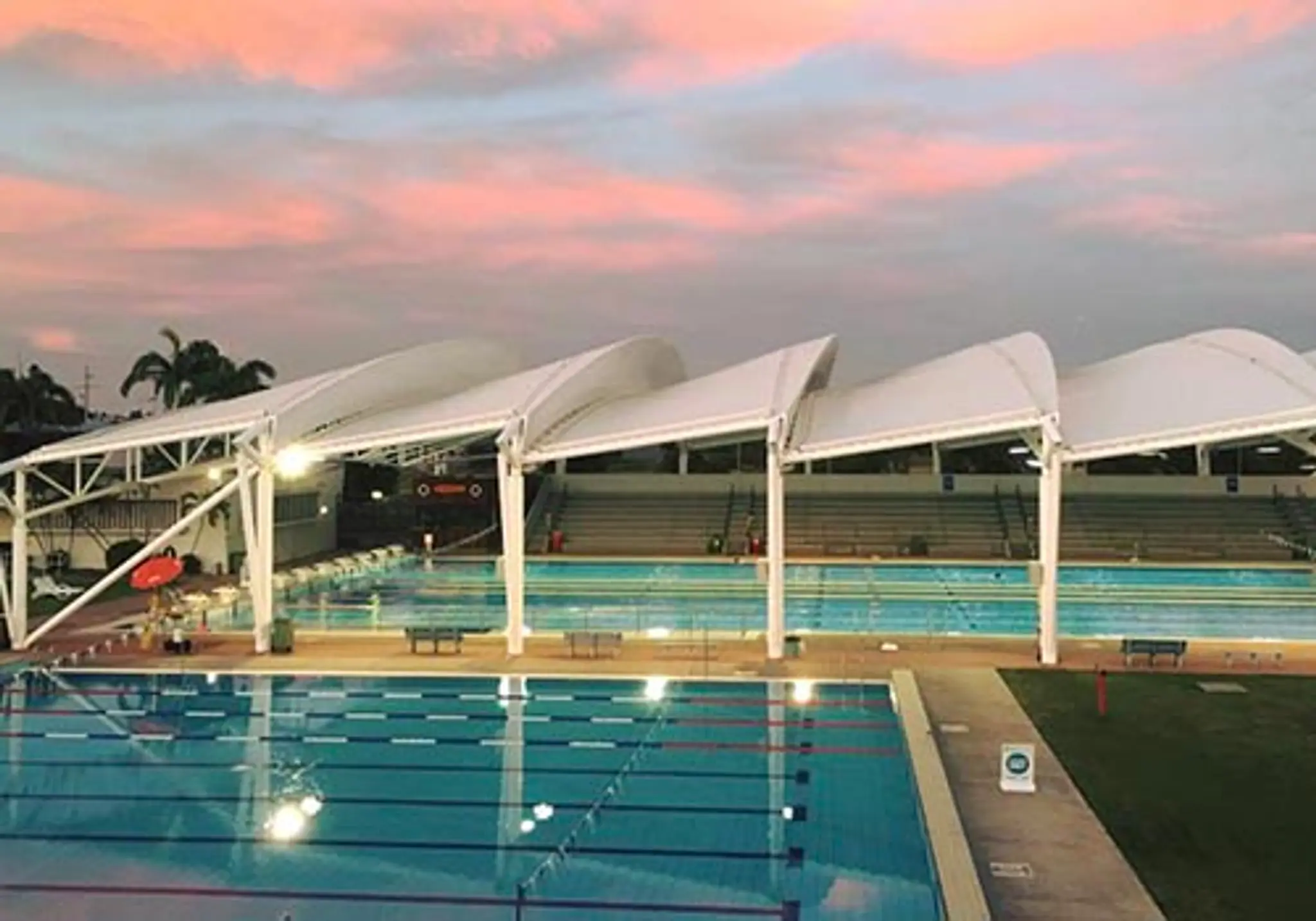 2nd World War Memorial Aquatic Centre (South Side Pool)