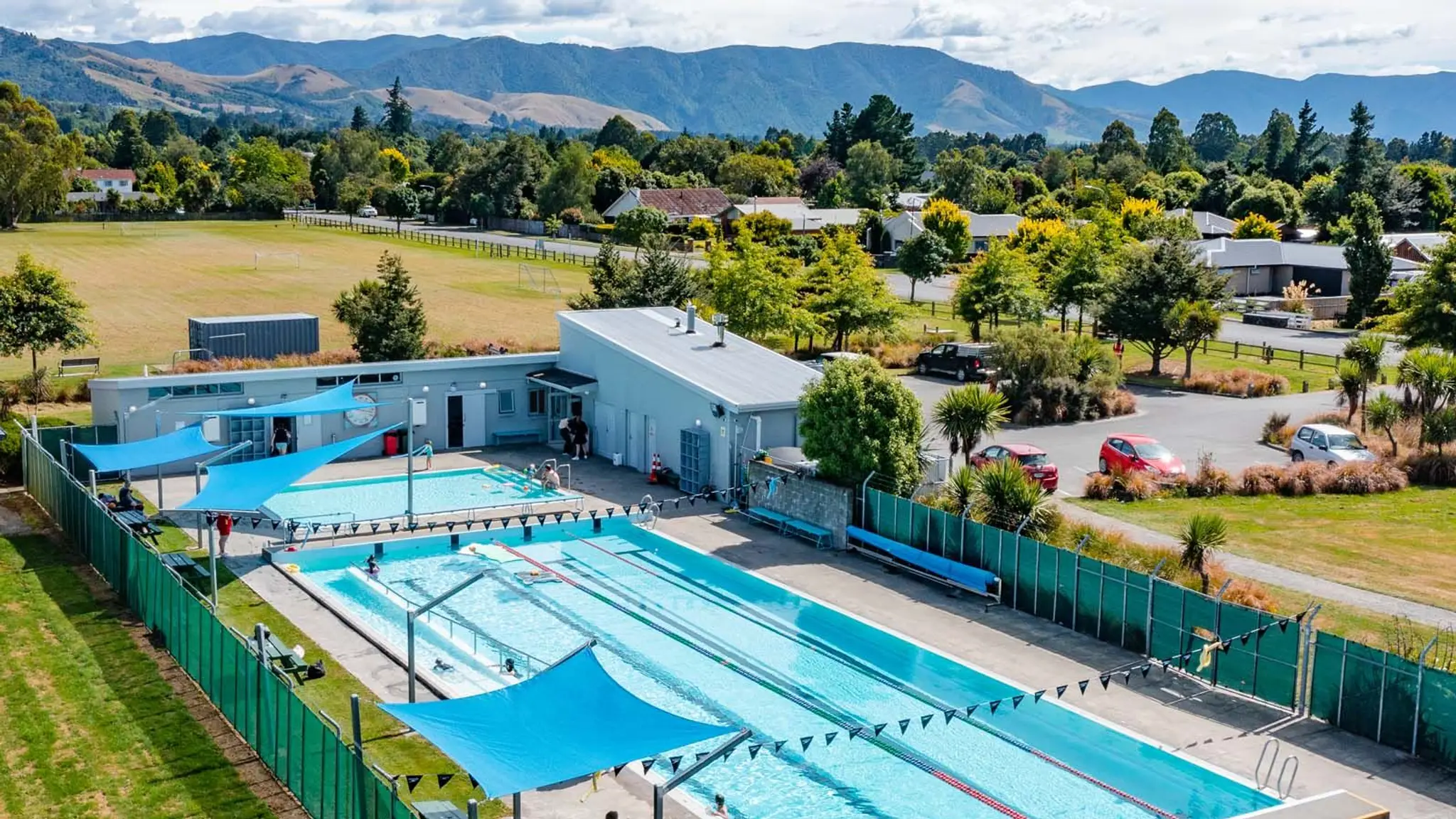 Dudley Park Aquatic Centre