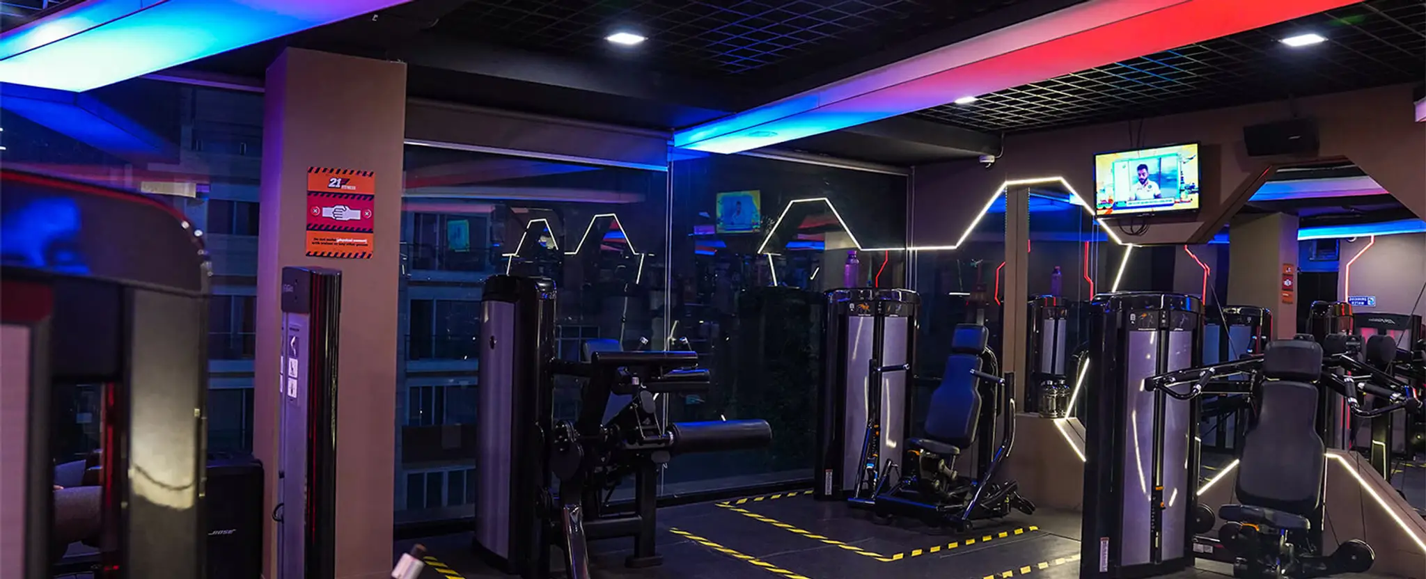 21 FITNESS