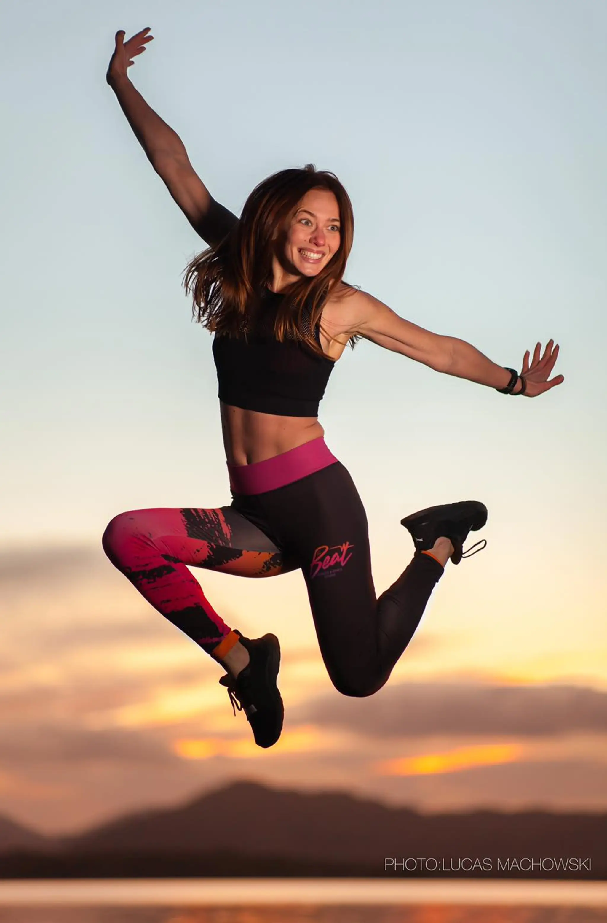 JUMP TO THE BEAT
