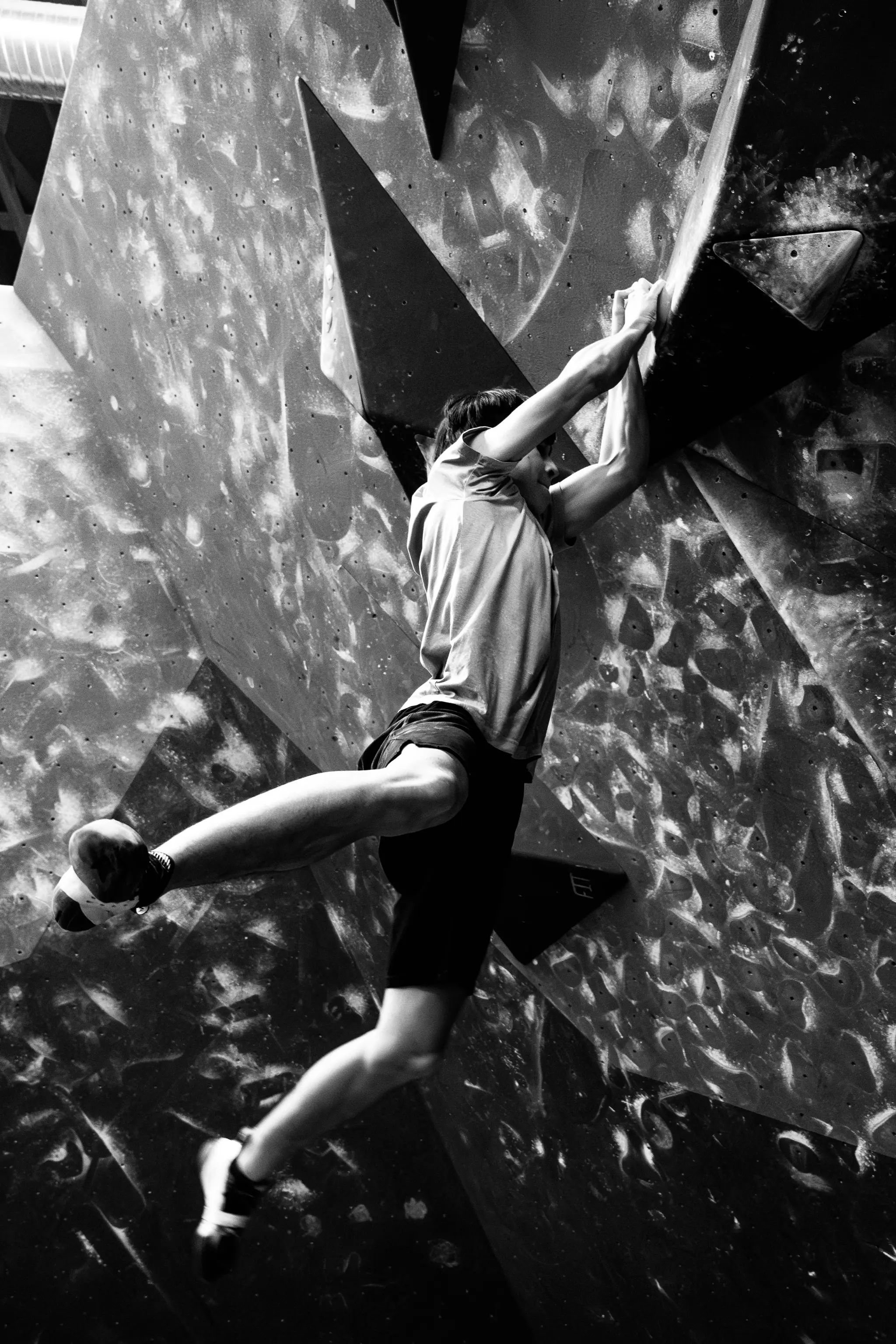 The Bloc Bouldering Gym (Formerly RavenWood Boulders)