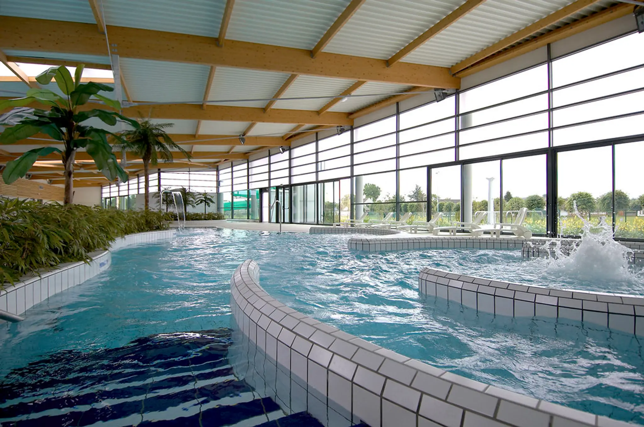 Aquatic Center Plain Estrées