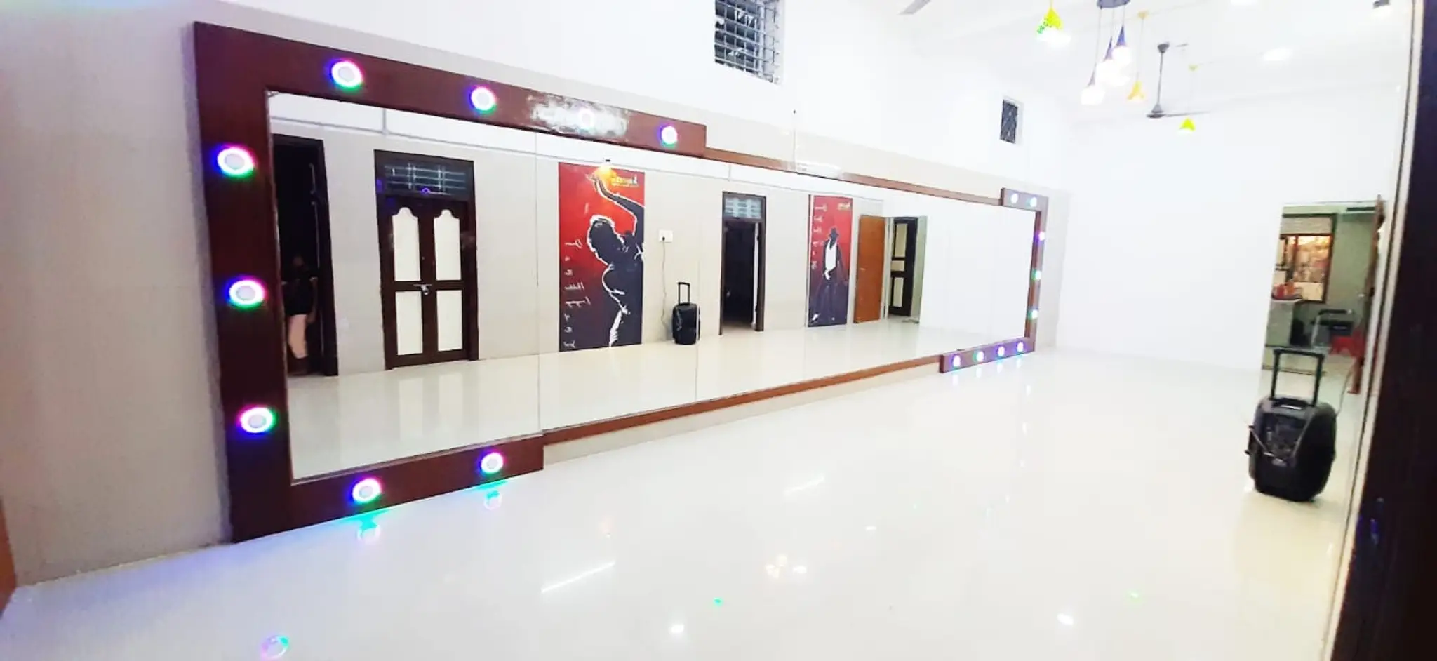 Shree Music Academy Pvt. Ltd. (Music & Dance Institution Since 1999)