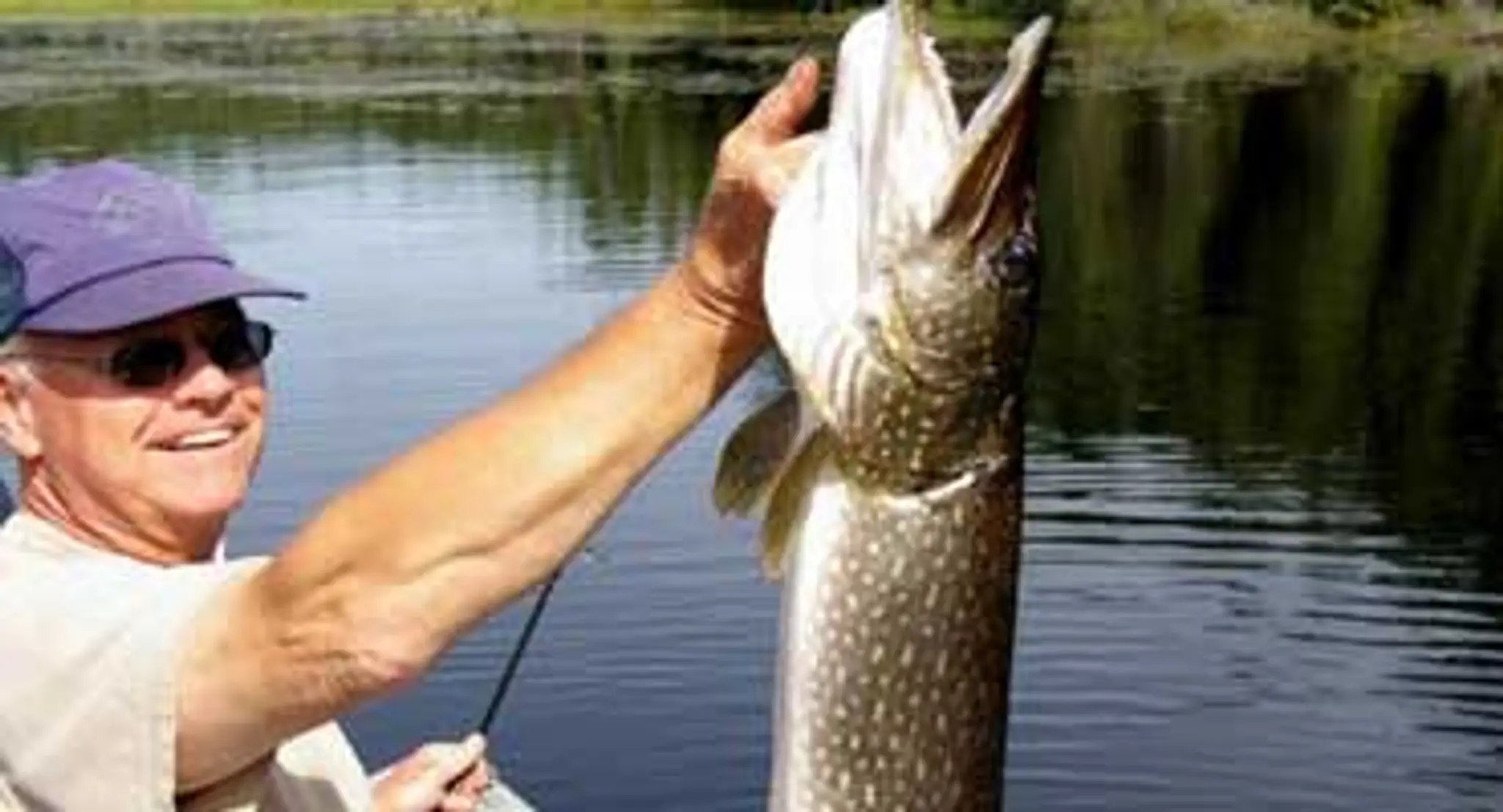 Lac McGillivray ( Lac McGillivray)