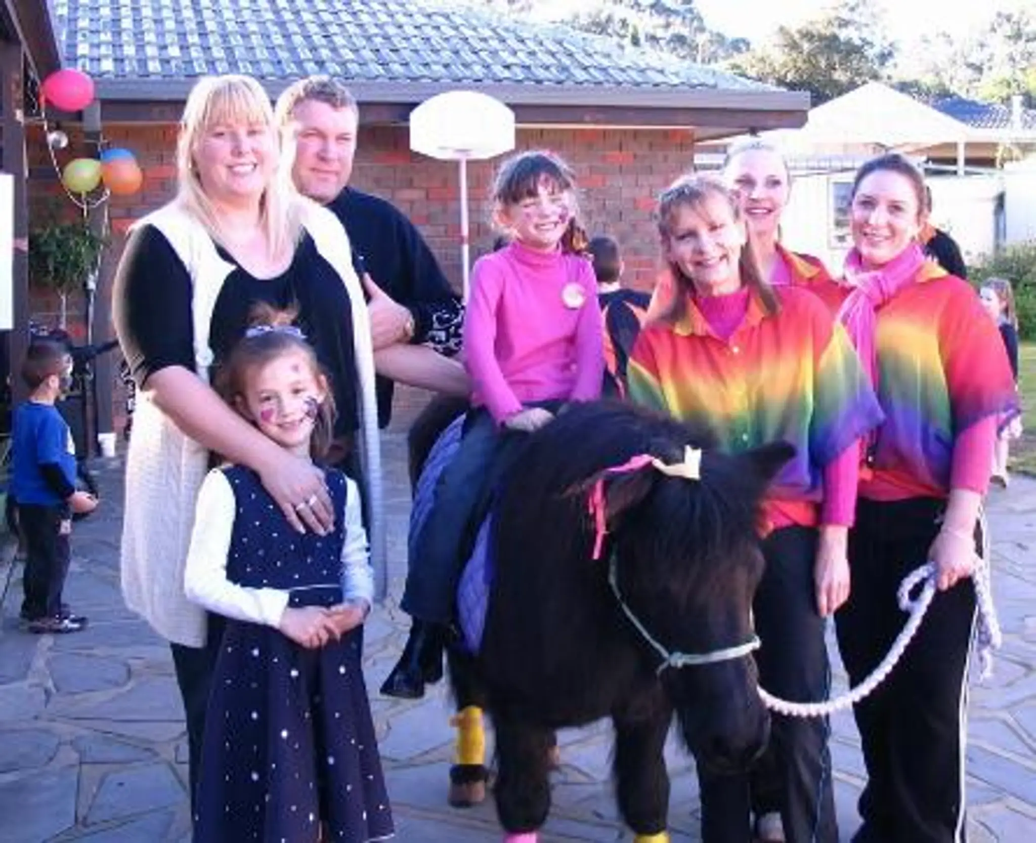 Amberainbow Pony Rides (pony parties in Adelaide SA)
