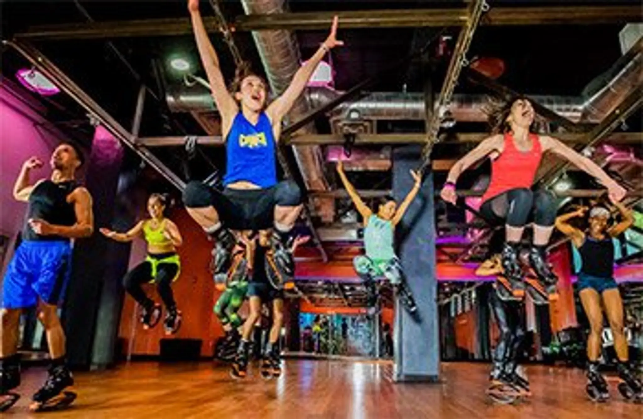 Crunch Fitness - Ancaster