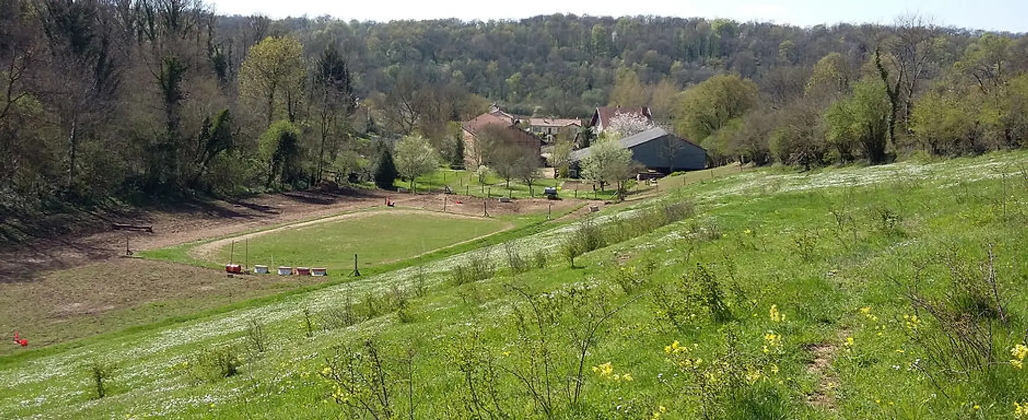 CENTRE EQUESTRE DU VAL D HIP SAULX