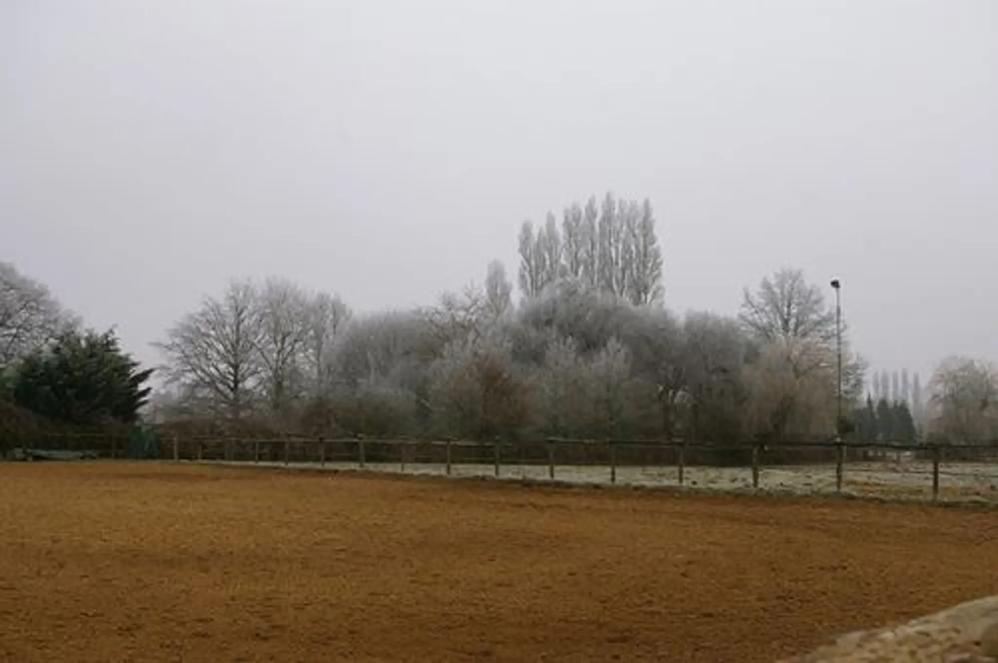 Stud De La Touchette